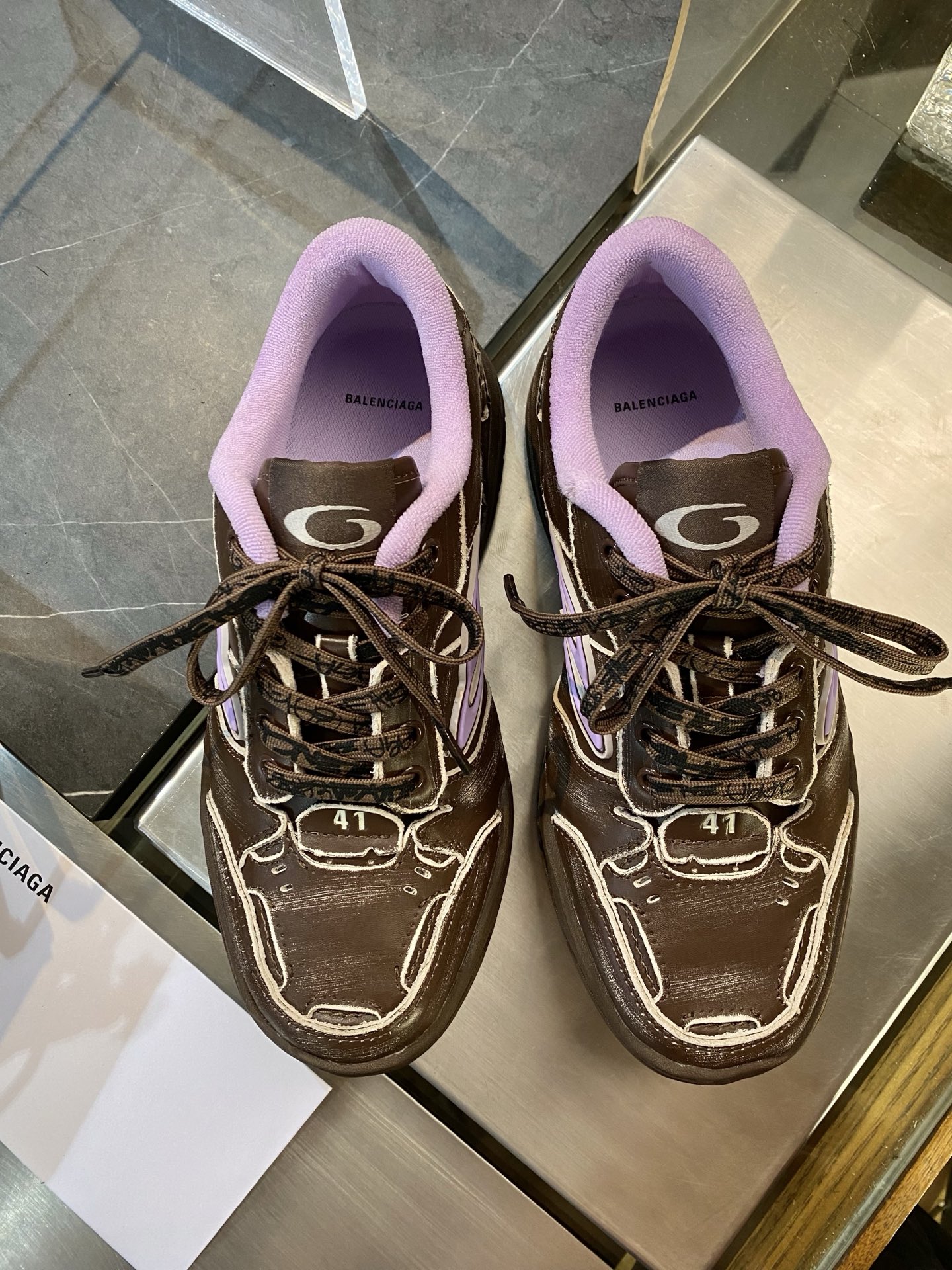 Balenciaga Hamptons Worn-Out Men's Sneakers - Stylish & Comfortable 9 i1753352444055 8464 0 6