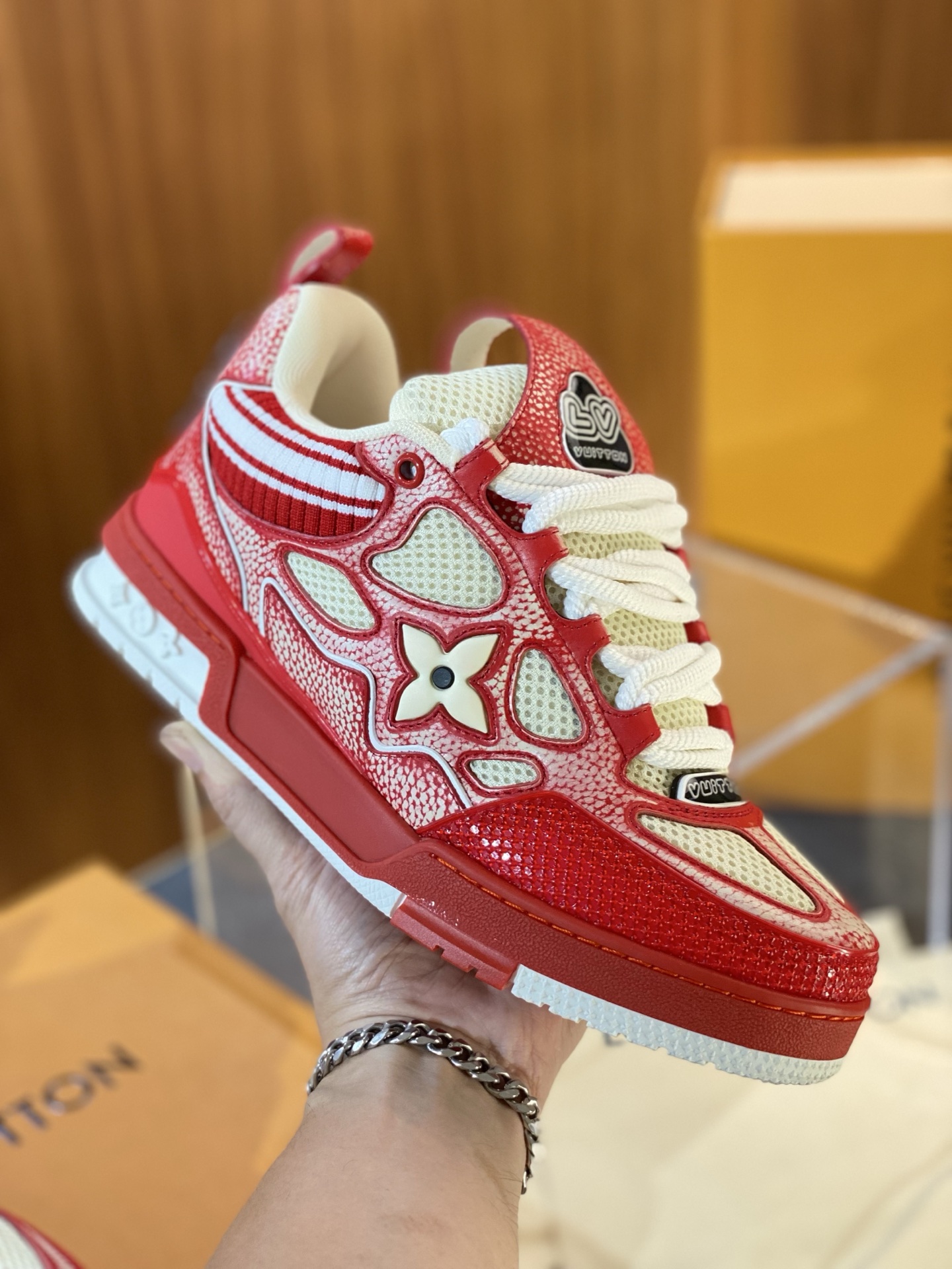 Louis Vuitton Skate Sneakers SS25 Rood Leer met Monogram Bloemen - Maat 39-45