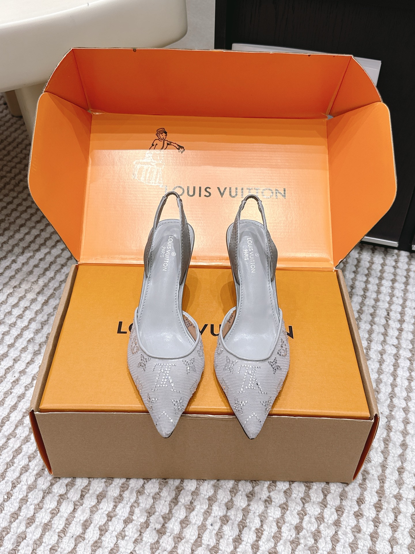 LV Style Leather Women's Shoes Lookbook Reference image 1
