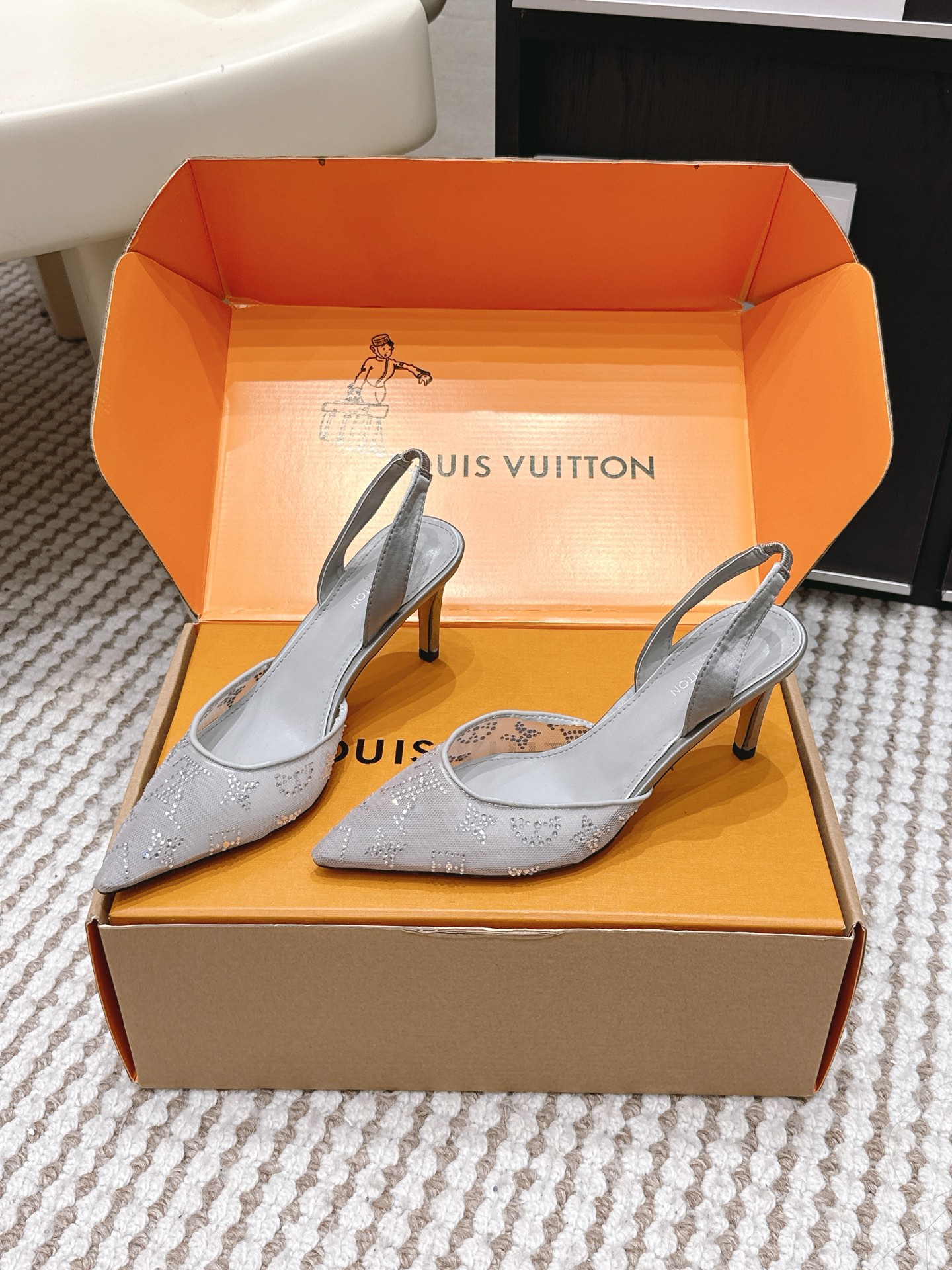 Женские туфли Louis Vuitton Gala с камнями