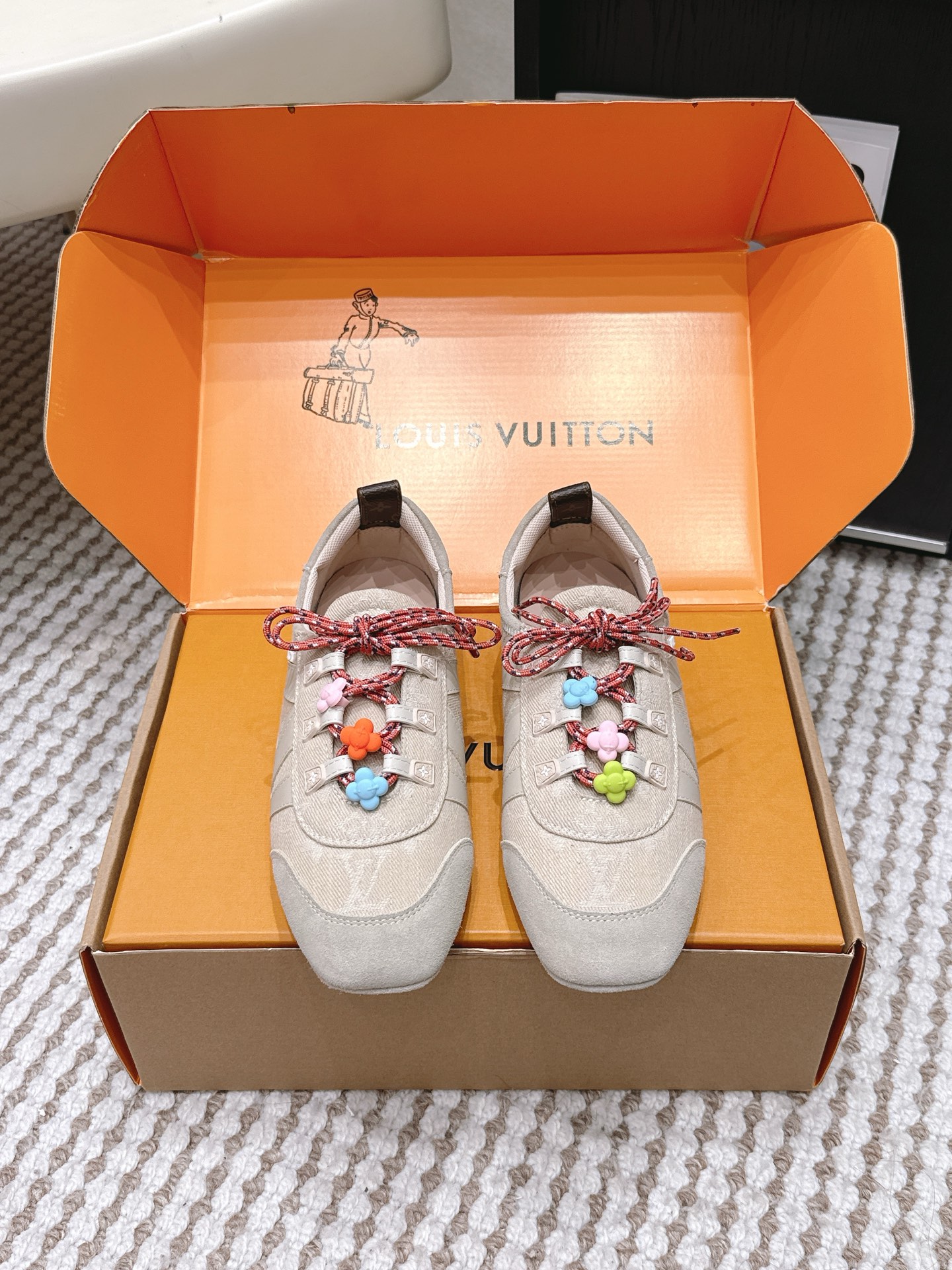 LV Style Leather Women's Shoes Lookbook Reference image 1