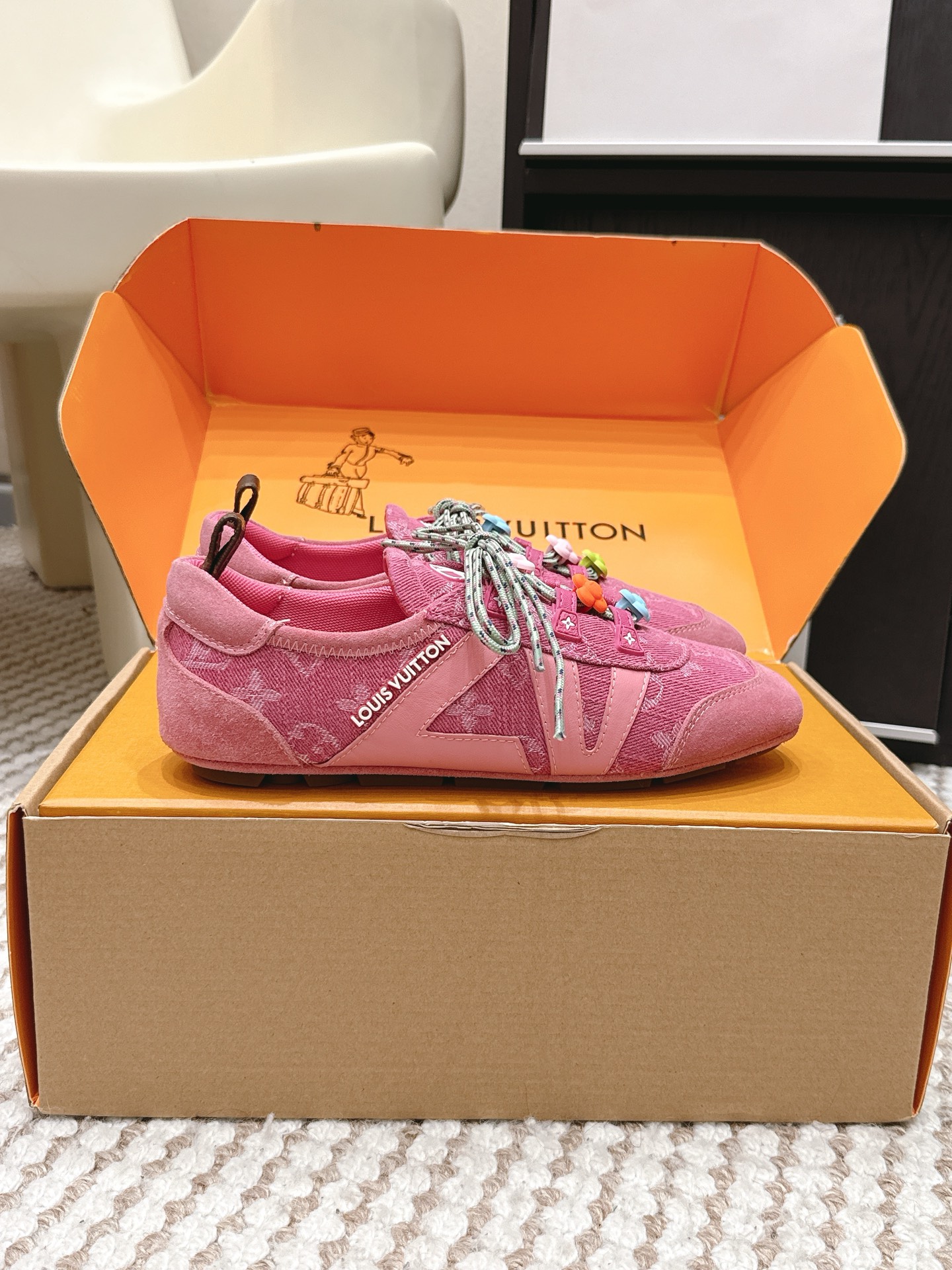 LV Style Leather Women's Shoes Lookbook Reference image 2