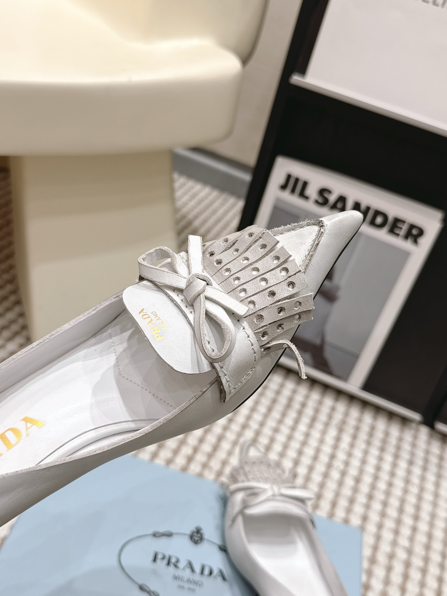 Prada Style Black Leather Women's Shoes style reference detail image 7 from source 784885