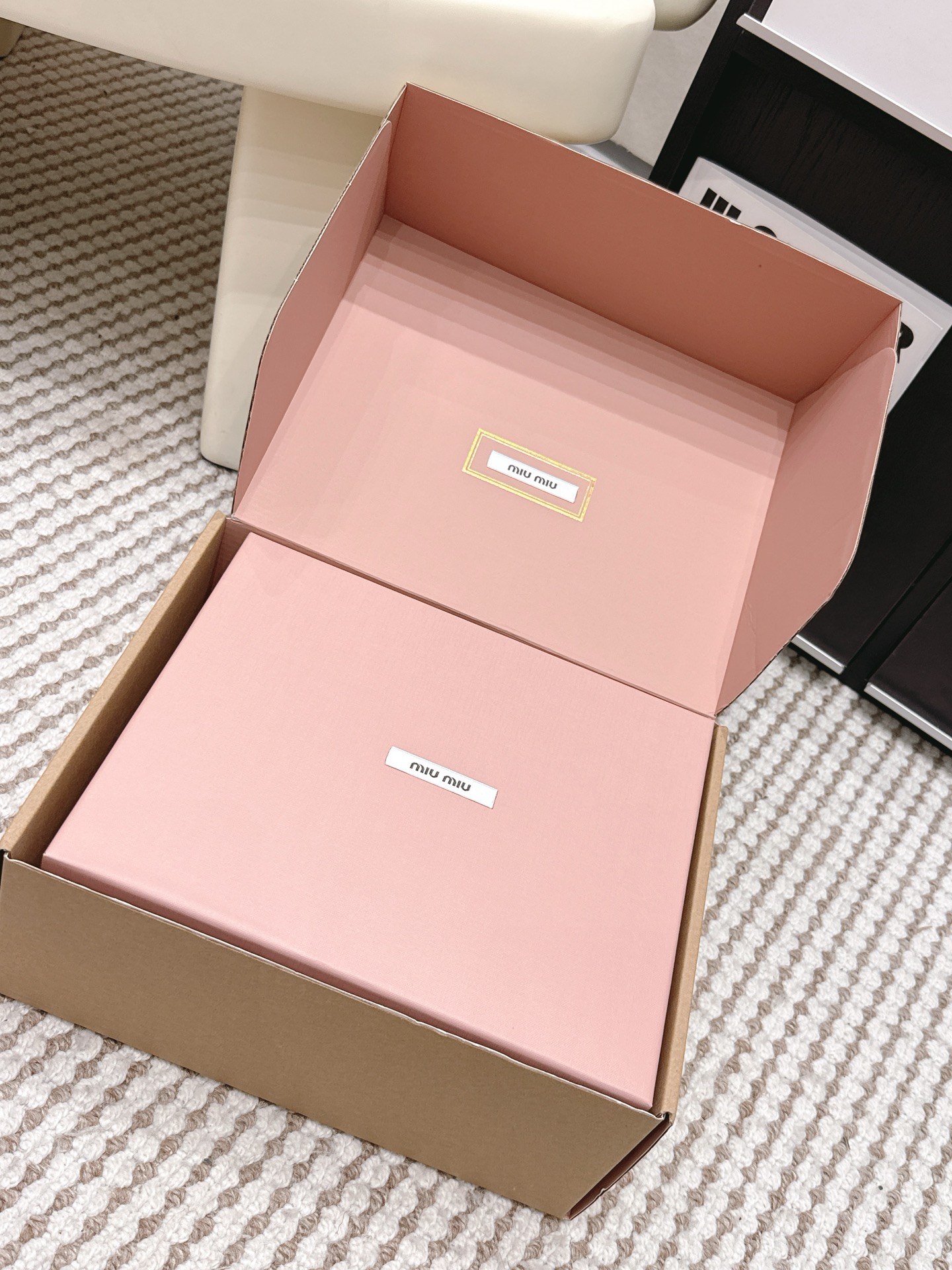 NO:785581,Official website synchronized gift box packaging, casual shoes/sports shoes, sneakers19860909官网同步礼盒包装,休闲鞋/运动鞋,sneakers,Women's Shoes