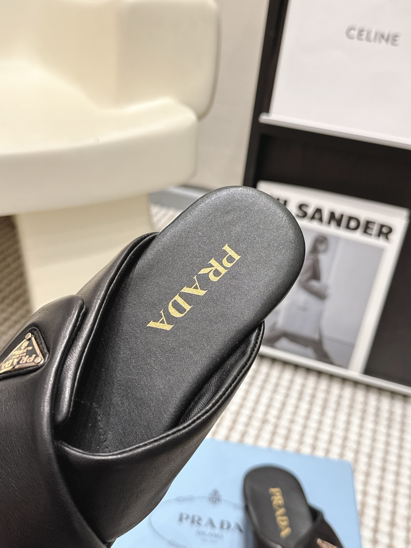 Prada Style Leather Women's Shoes style reference detail image 6 from source 784897