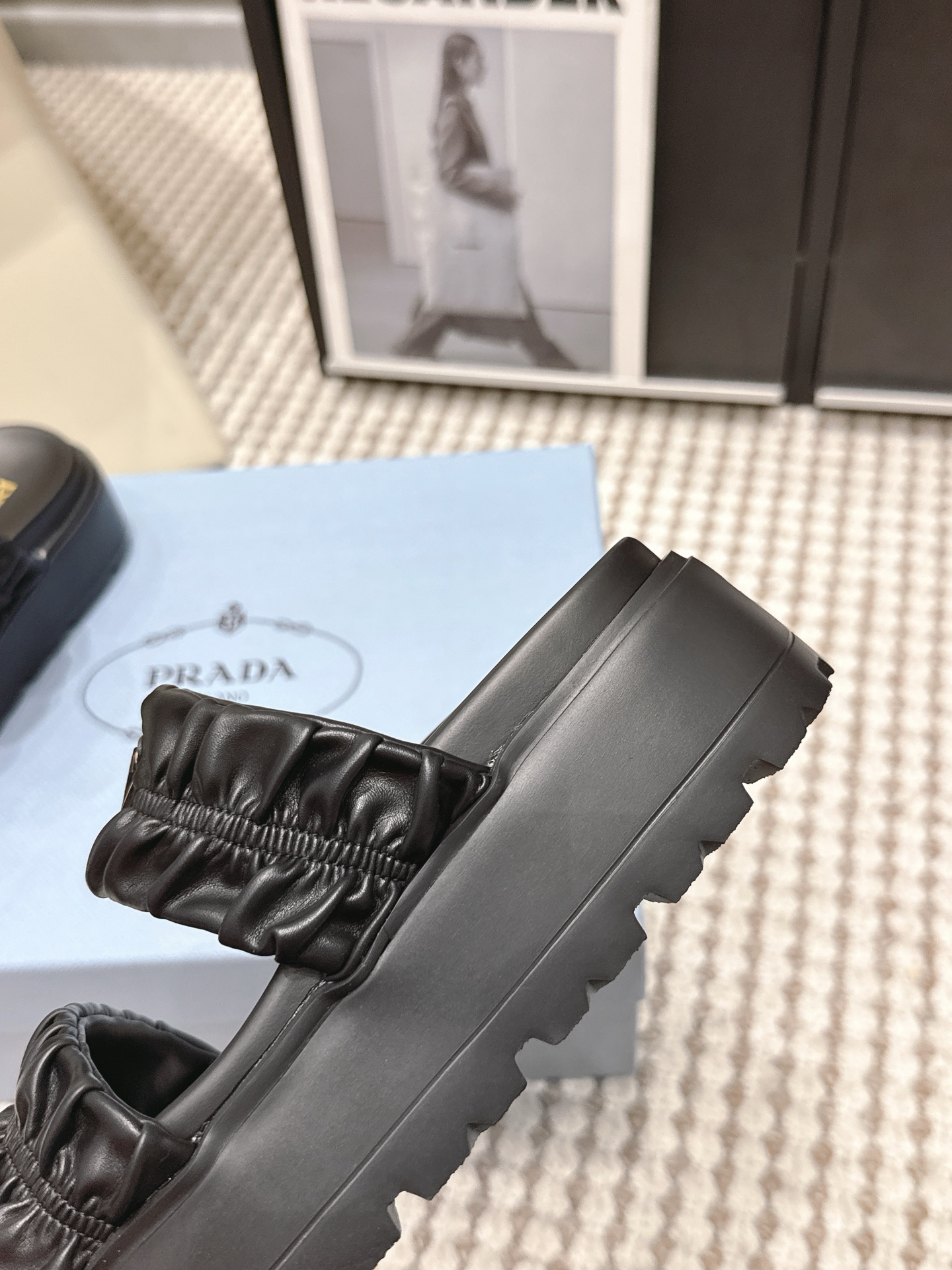 Prada Style Leather Women's Shoes style reference detail image 7 from source 784892