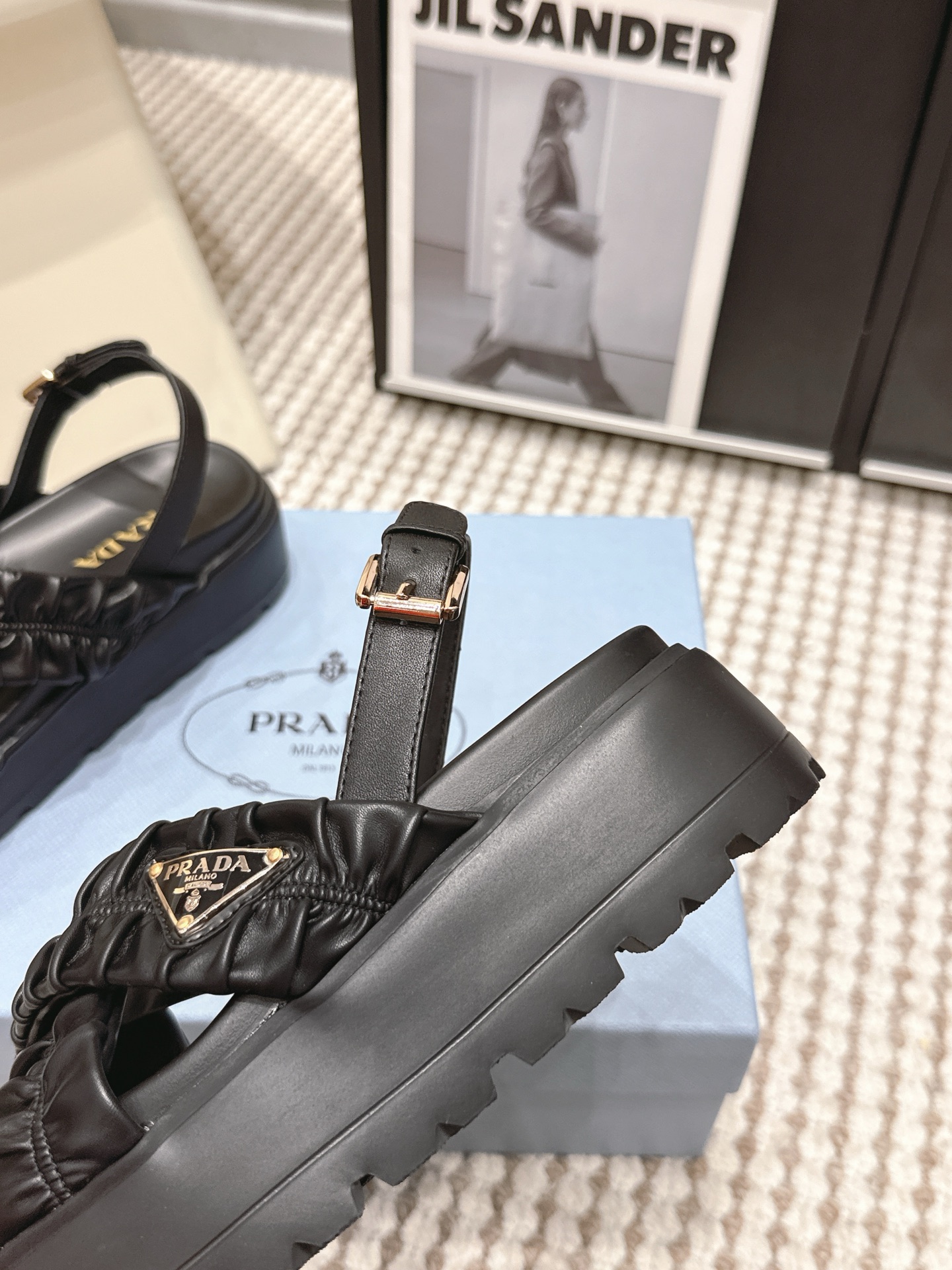 Prada Style Leather Women's Shoes style reference detail image 7 from source 784891