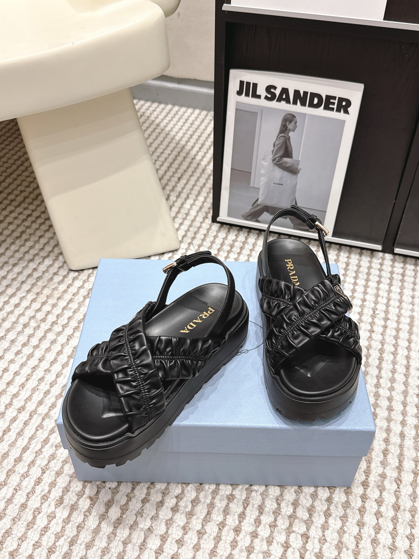 Prada Style Leather Women's Shoes style reference detail image 4 from source 784891