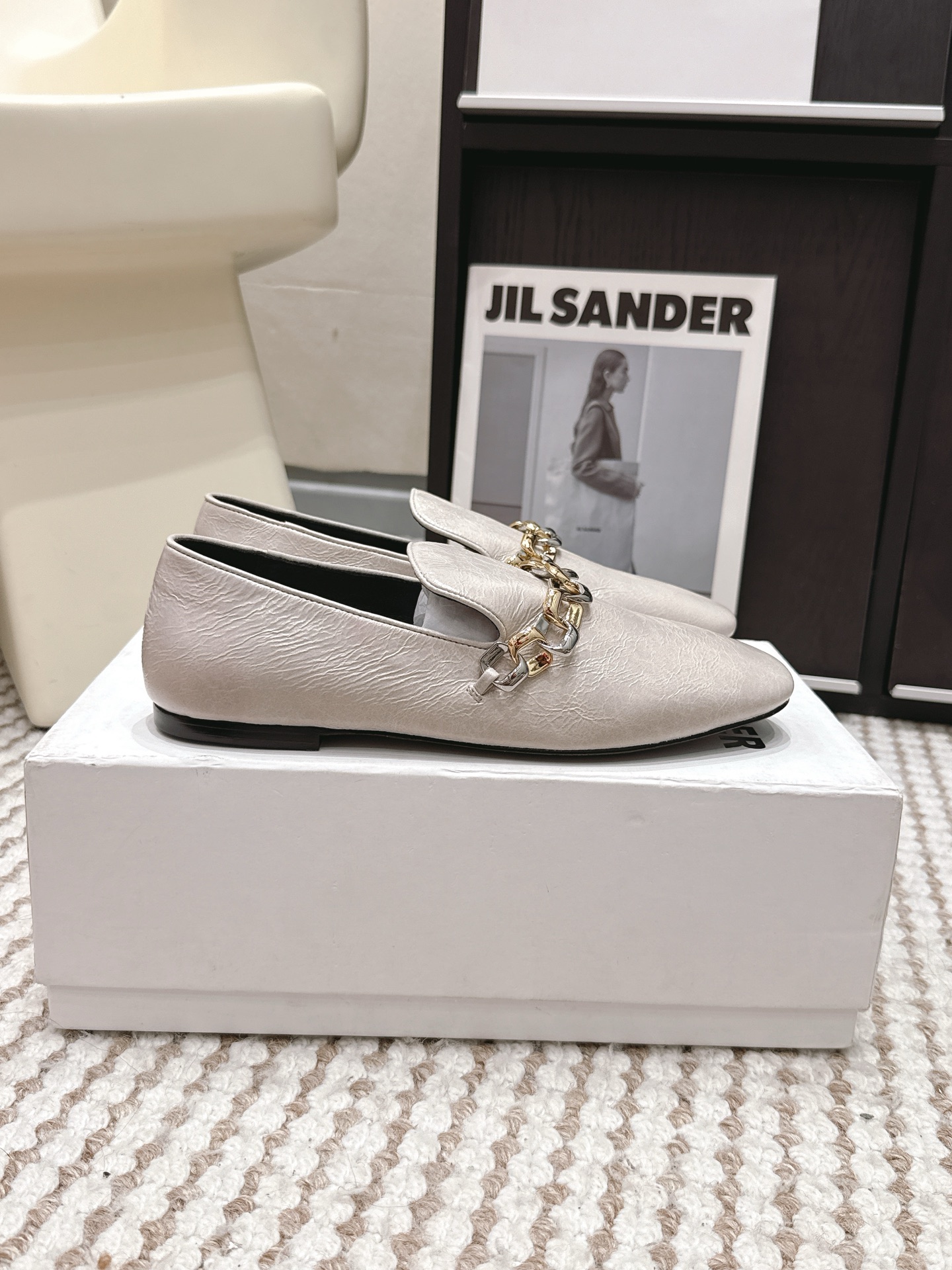 Женские лоферы JIL SANDER с цепочкой