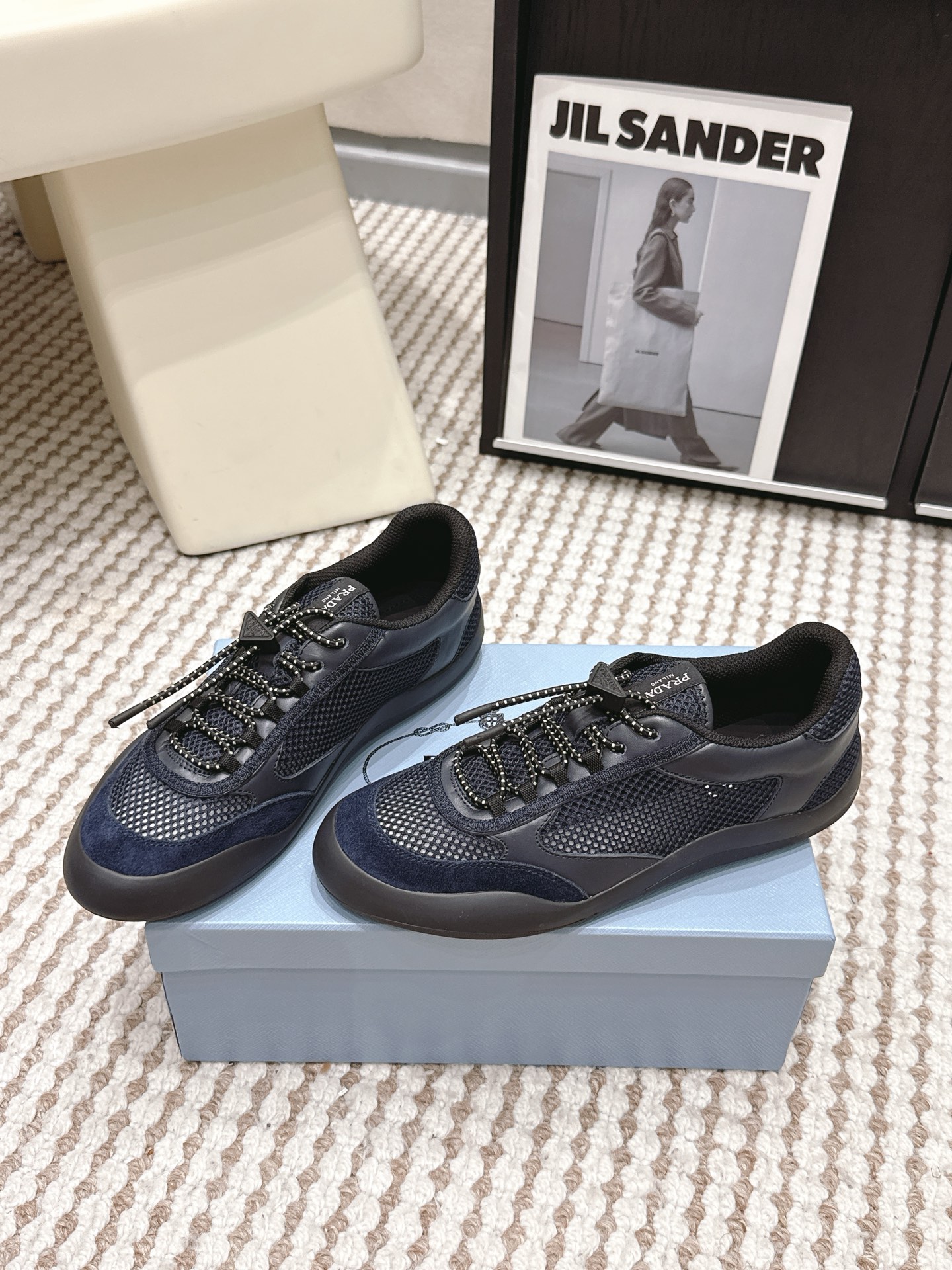 Prada Style Leather Women's Shoes style reference detail image 3 from source 784913