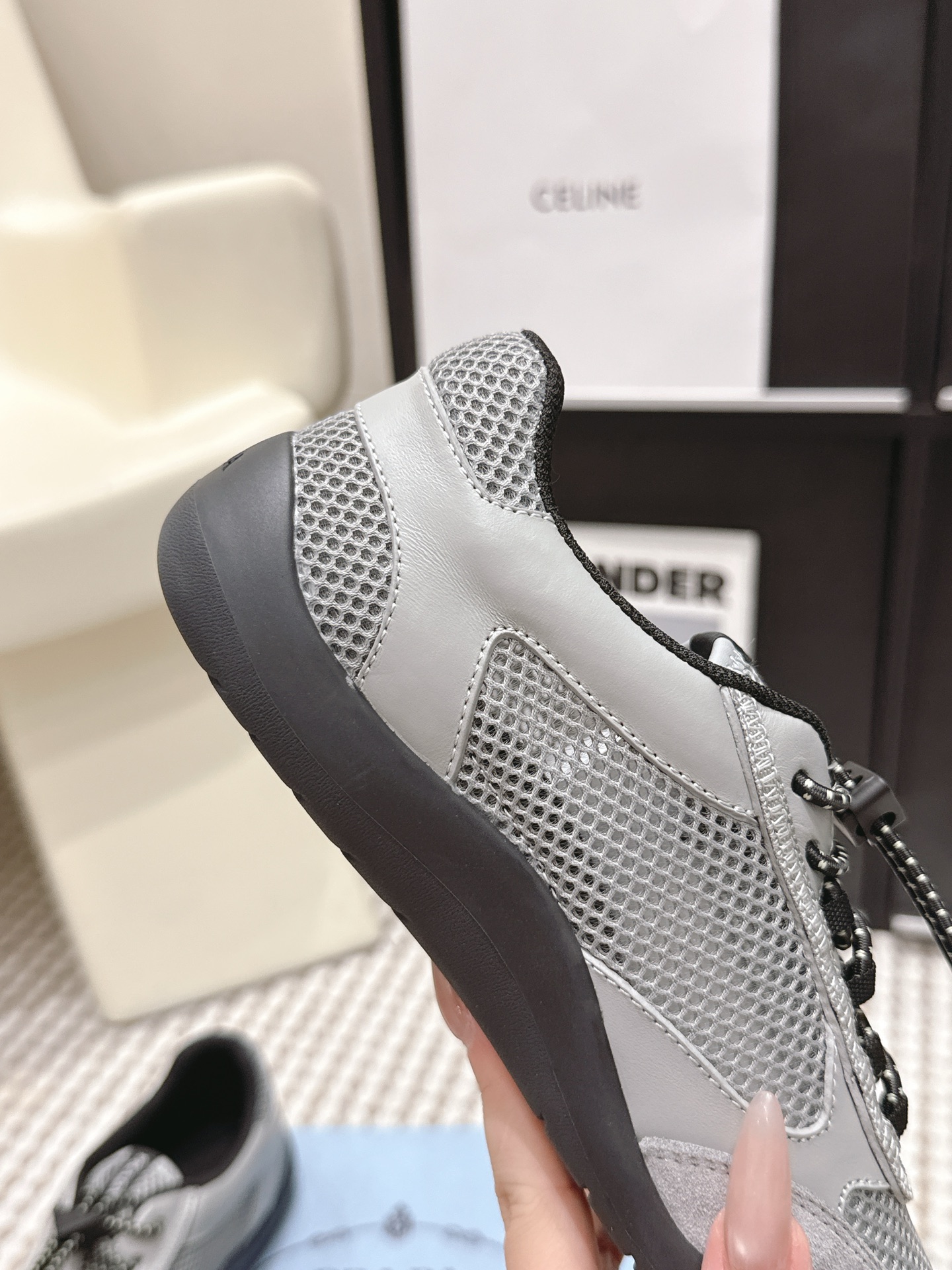 Prada Style Leather Women's Shoes style reference detail image 6 from source 784914