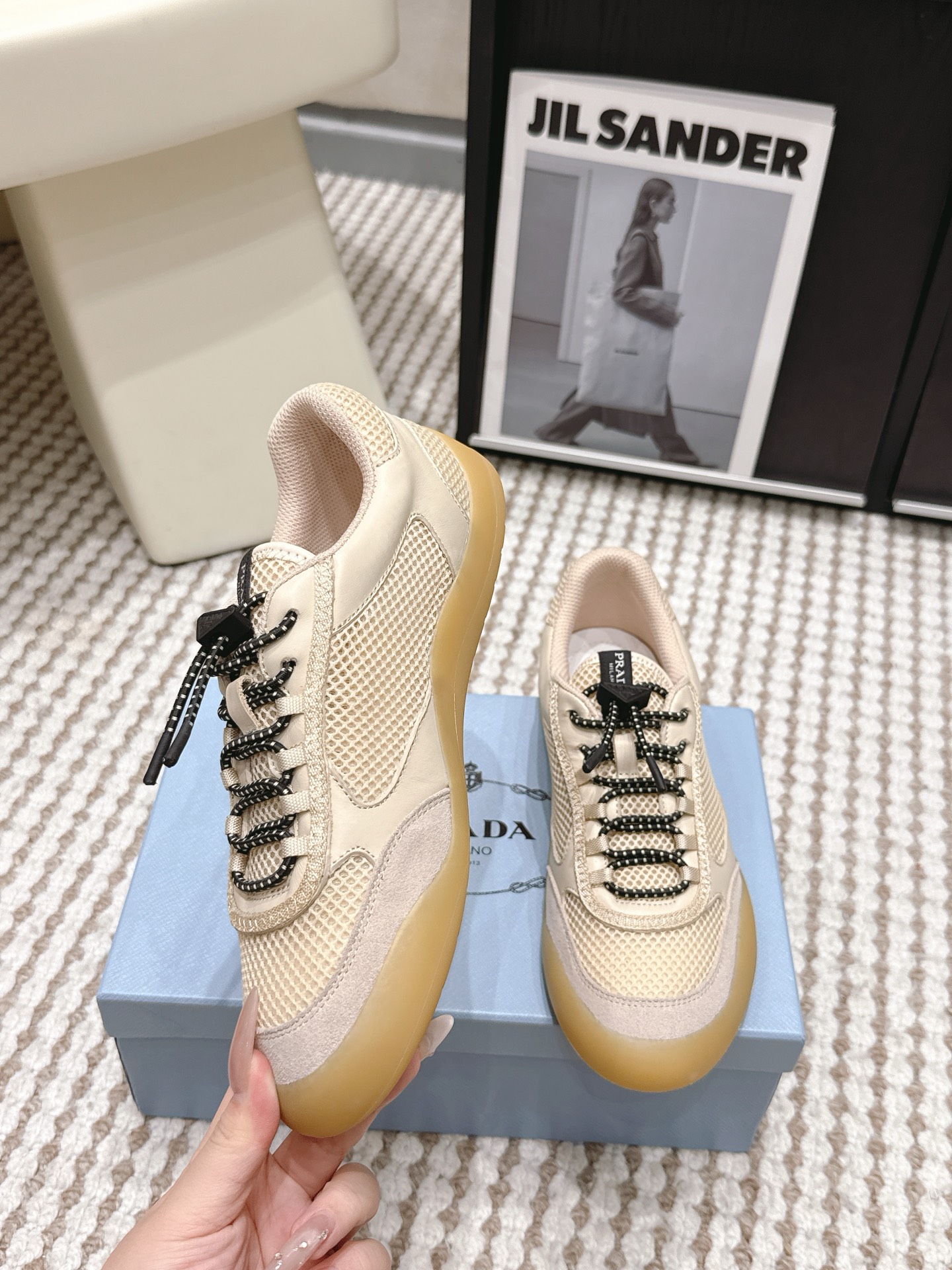 Prada Style Leather Women's Shoes style reference detail image 5 from source 784915