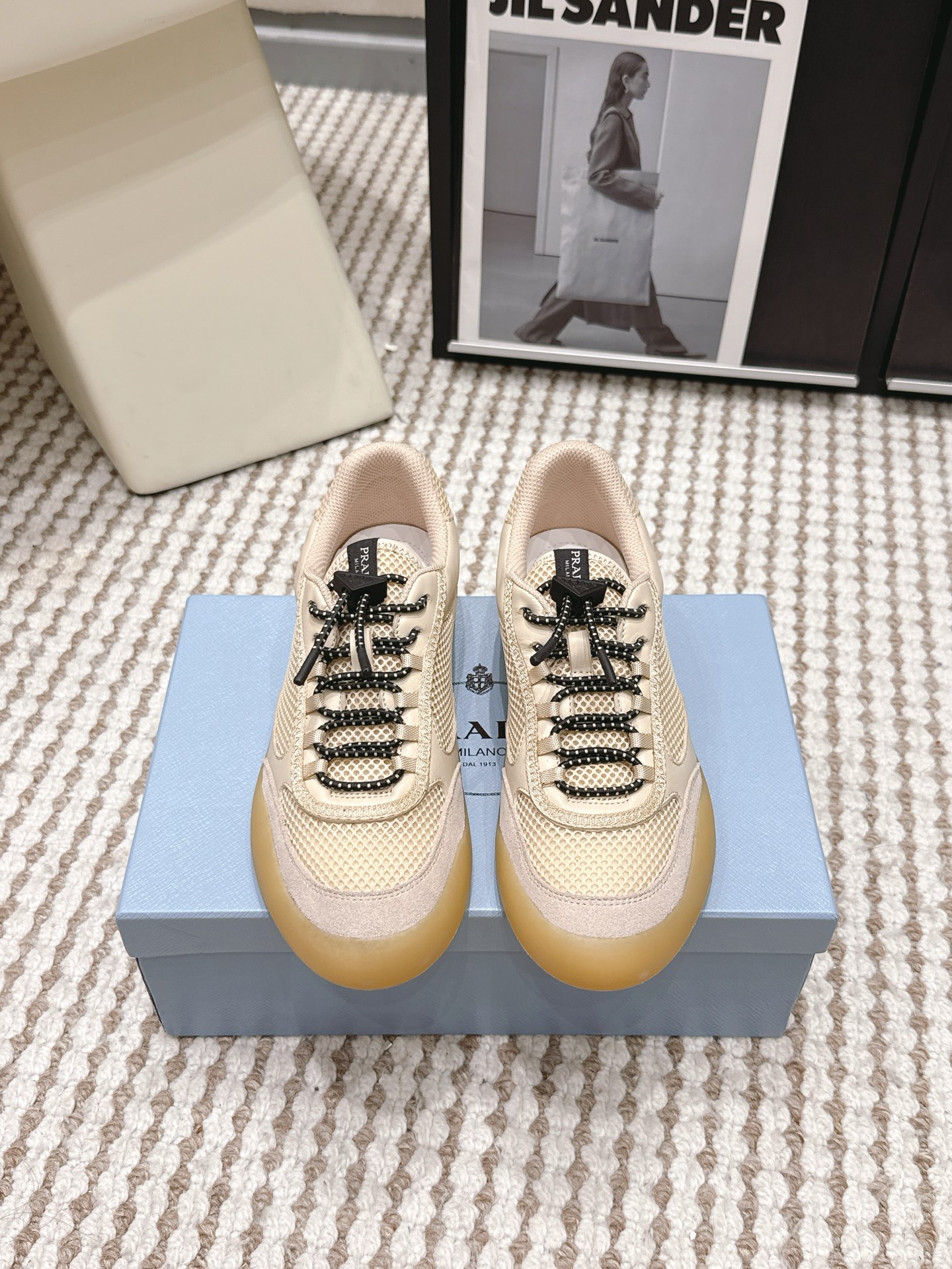 Prada Style Leather Women's Shoes style reference detail image 1 from source 784915