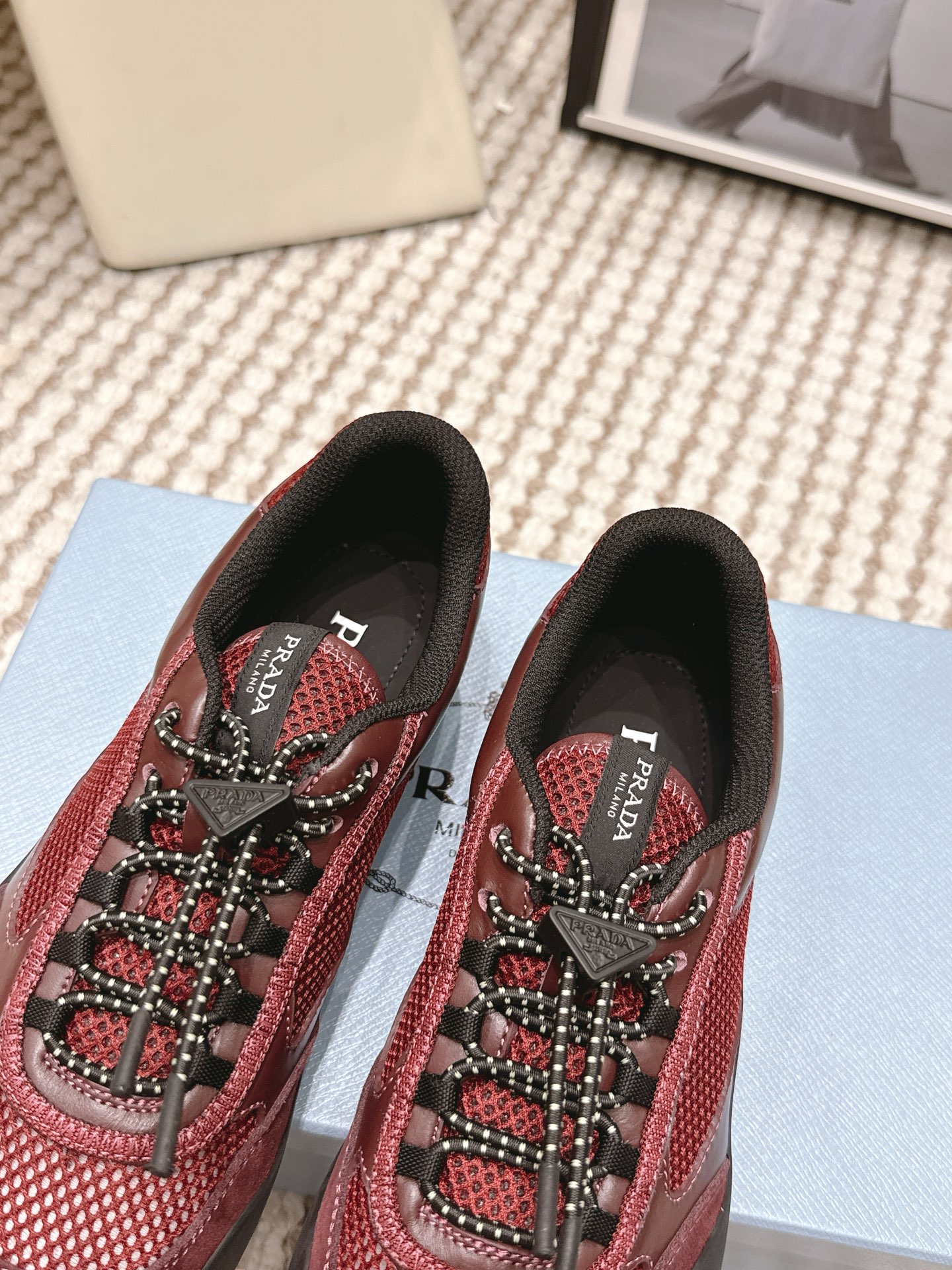 Prada Style Leather Women's Shoes style reference detail image 8 from source 784916