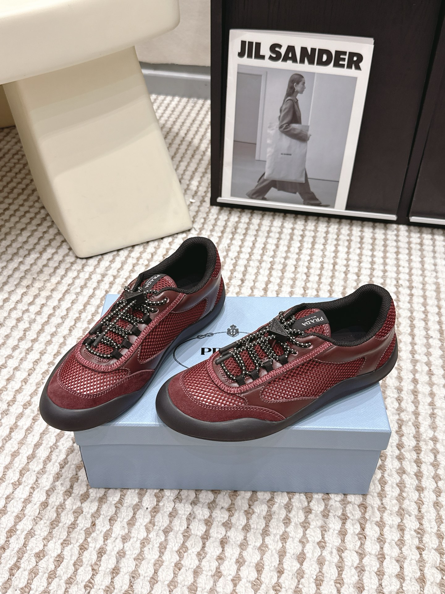 Prada Style Leather Women's Shoes style reference detail image 3 from source 784916