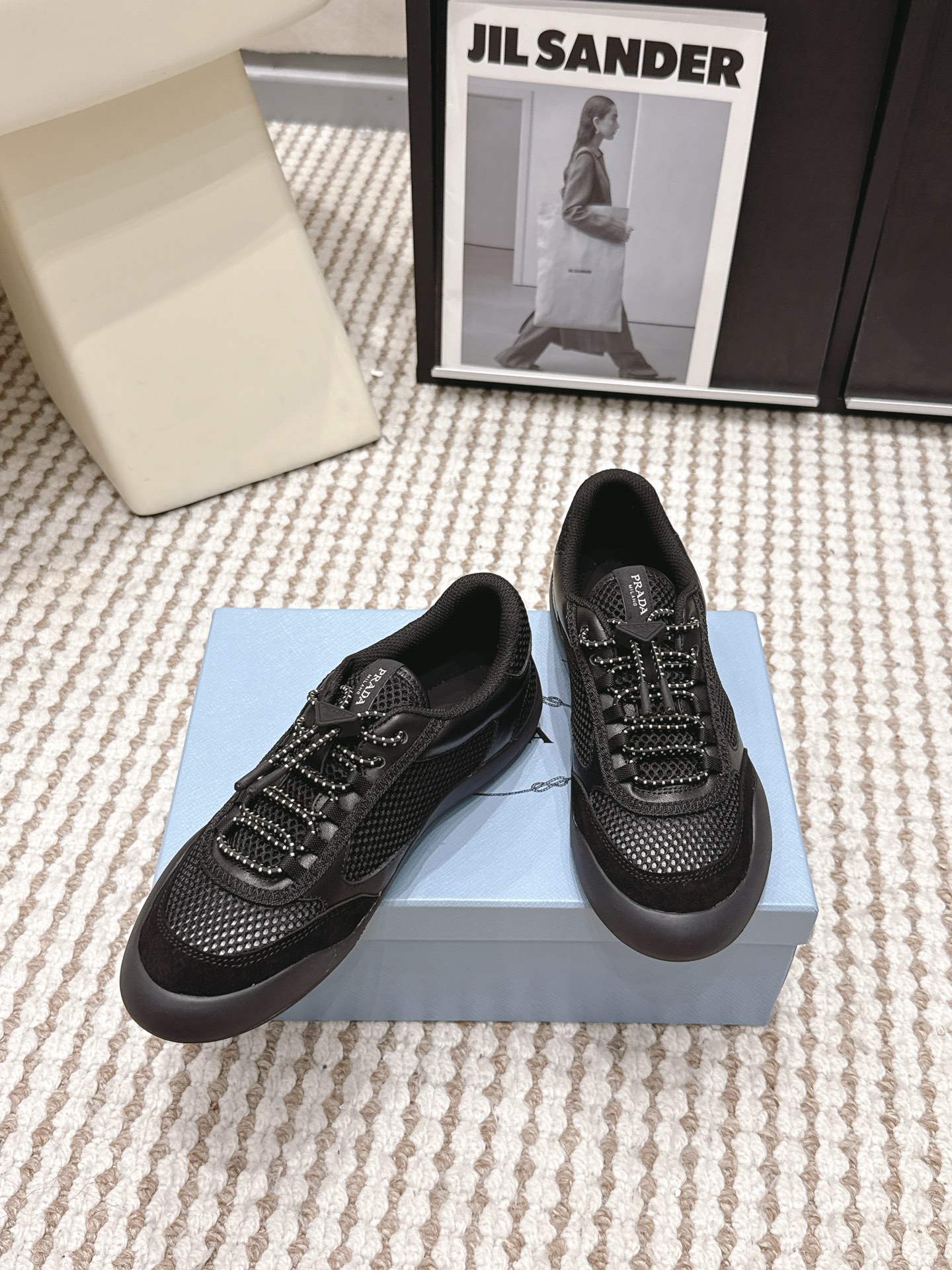 Prada Style Leather Women's Shoes style reference detail image 4 from source 784917