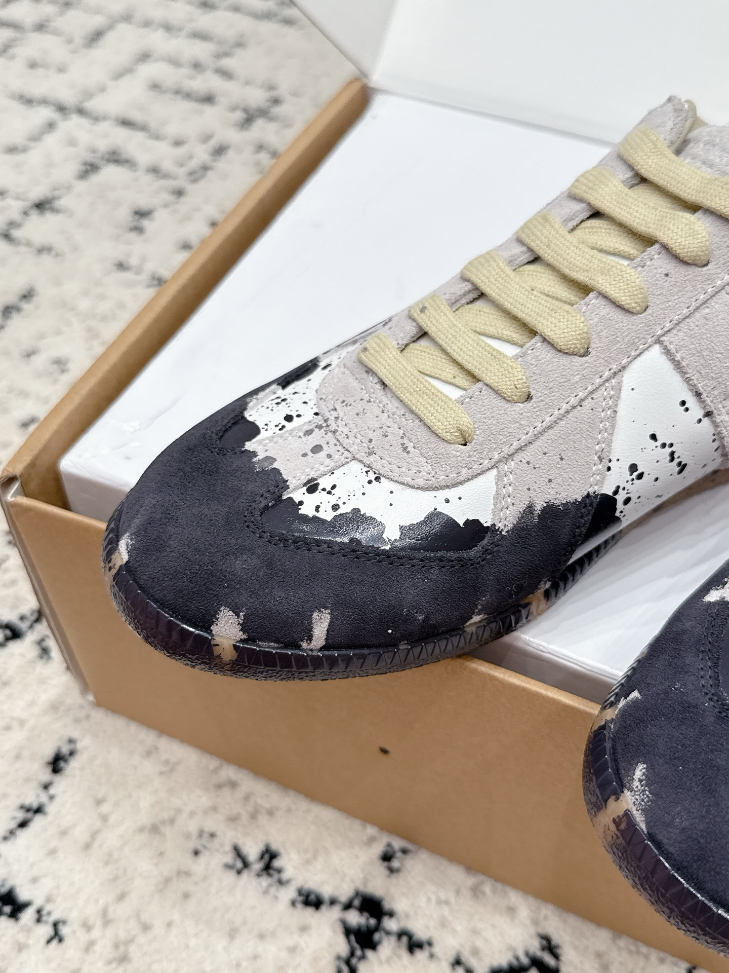 Designer Sneakers
