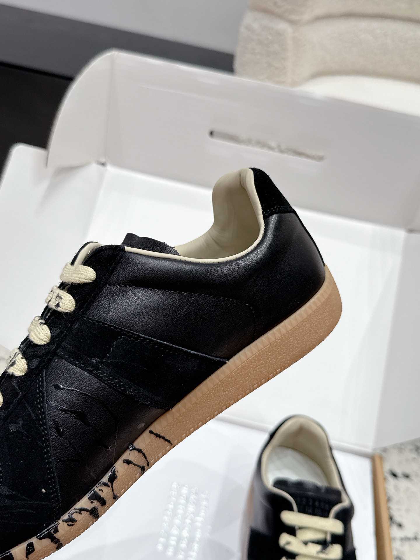 Designer Sneakers