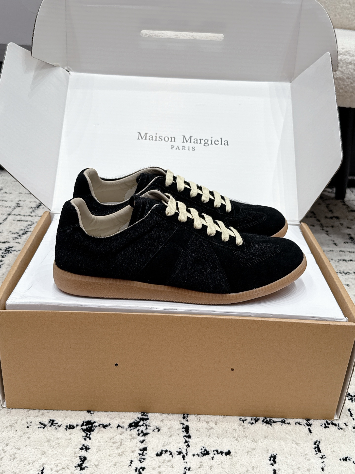 Designer Sneakers