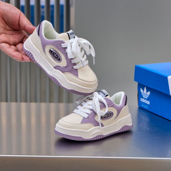 图片[5]-最新款阿迪达斯ADI2000出货了，全皮面的鞋子，脏了可以擦一下就好，制作鞋带魔术贴，方便穿脱，给你孩子挑双在合适不过的鞋子，❤️❤️❤️ ​号码：26一37， ​-选品中心