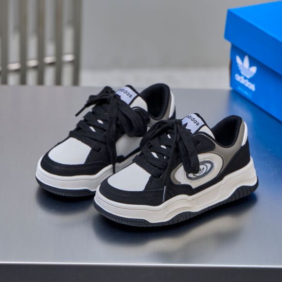 图片[2]-，全皮面的鞋子，脏了可以擦一下就好，制作鞋带魔术贴，方便穿脱，给你孩子挑双在合适不过的鞋子，❤️❤️❤️ ​号码：26一37， ​-选品中心