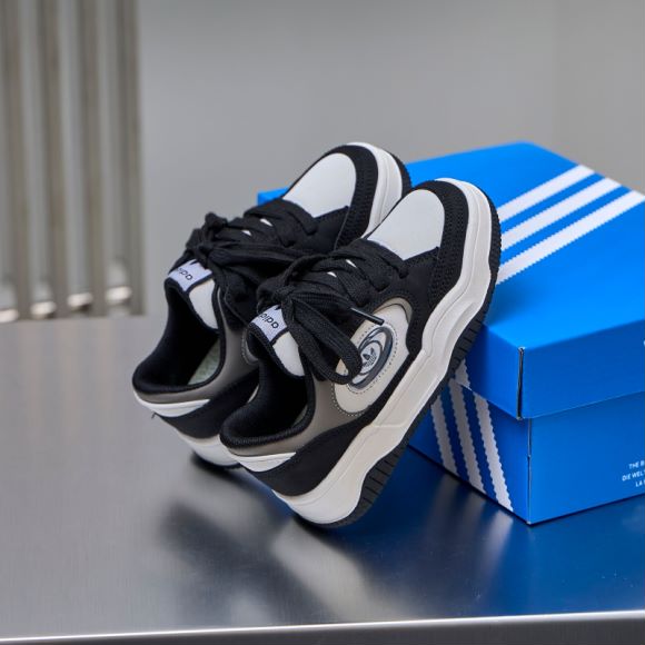 图片[6]-，全皮面的鞋子，脏了可以擦一下就好，制作鞋带魔术贴，方便穿脱，给你孩子挑双在合适不过的鞋子，❤️❤️❤️ ​号码：26一37， ​-选品中心