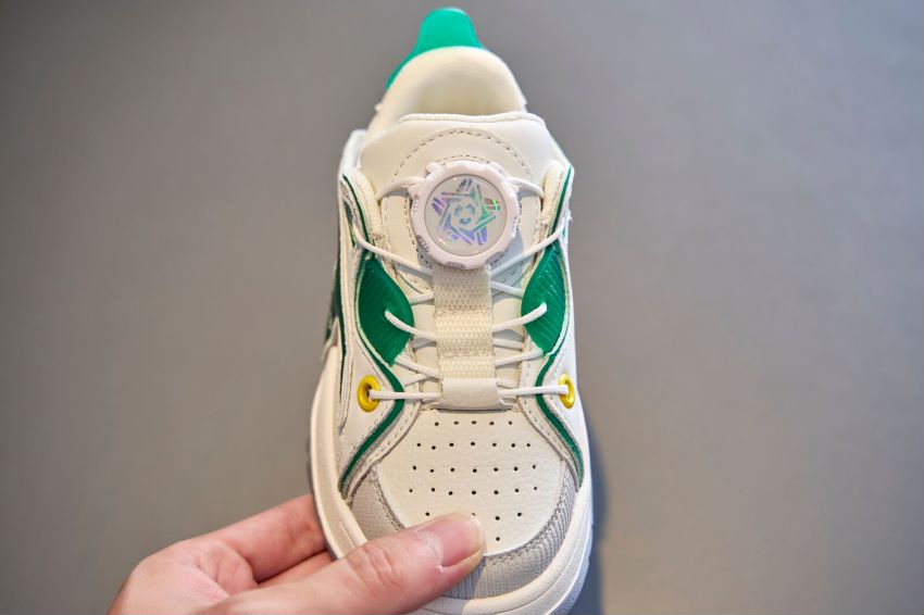 图片[6]-🔥🔥🔥Champion冠军撕撕乐面包鞋，升级旋转扣穿脱方便[庆祝]RB厚底板鞋，耐磨防滑，精品中精品，引导孩子走上冠军的道路🔥🔥🔥5个配色 号码26-37-选品中心