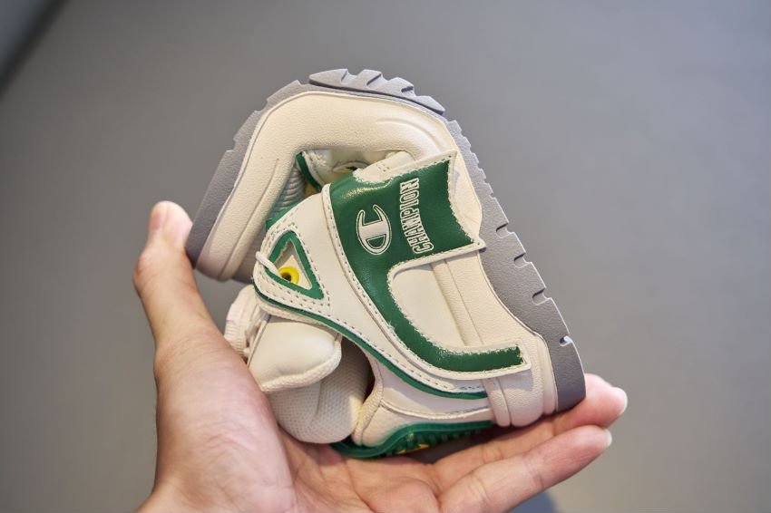 图片[7]-🔥🔥🔥Champion冠军撕撕乐面包鞋，升级旋转扣穿脱方便[庆祝]RB厚底板鞋，耐磨防滑，精品中精品，引导孩子走上冠军的道路🔥🔥🔥5个配色 号码26-37-选品中心