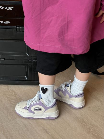 图片[9]-阿迪达斯男娃，女娃最爱💥💥💥上脚杆杆的🍡🍡🍡鞋带显质感，磨术扣穿脱方便，RB橡胶底防滑又耐穿，⚽️⚽️⚽️边侧真气垫超有立体感，你看上就来🔥🔥🔥-选品中心