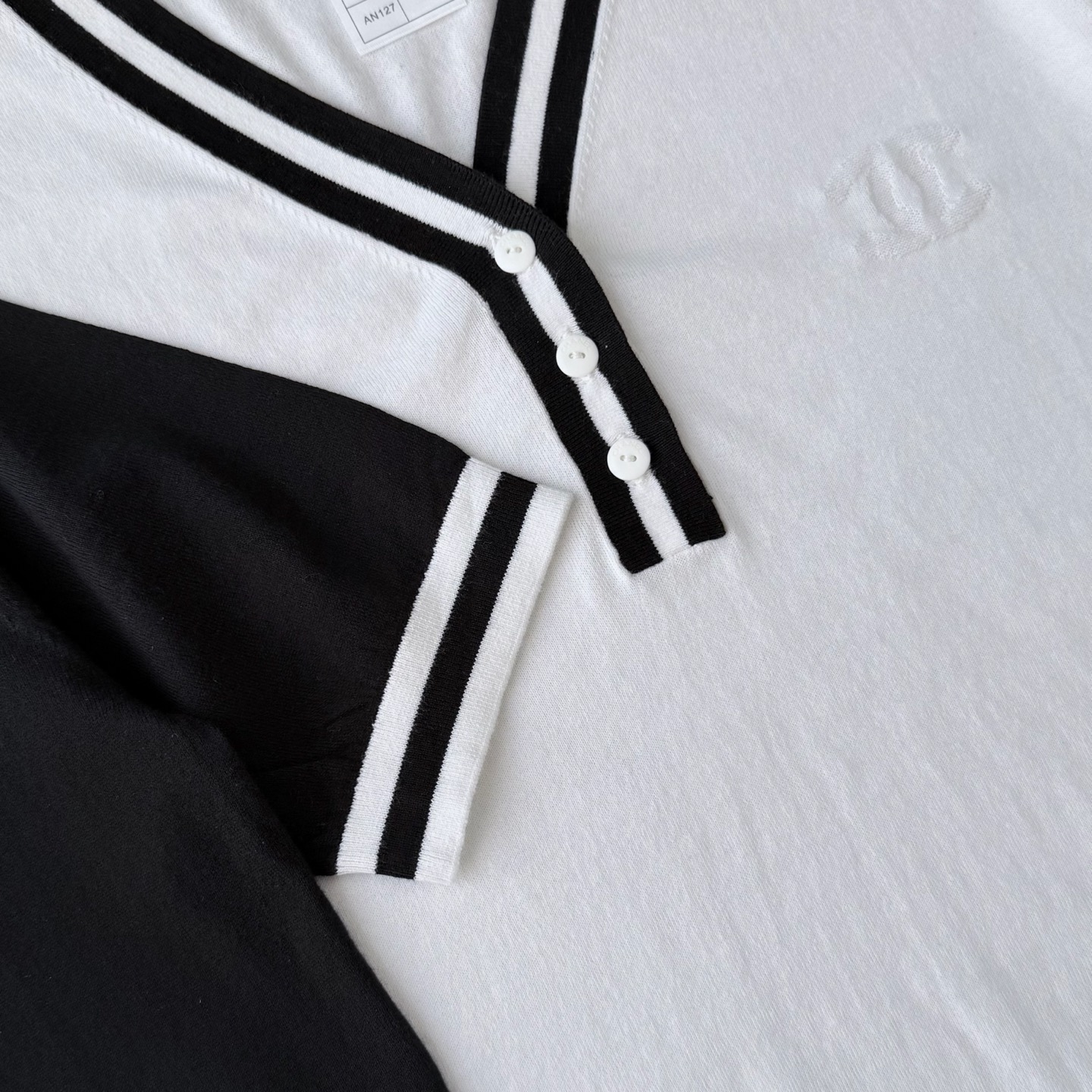 Chanel Women's Striped Trim Knit Short Sleeve Top - Soft & Comfortable 4 i1746803379753 2181 0 2