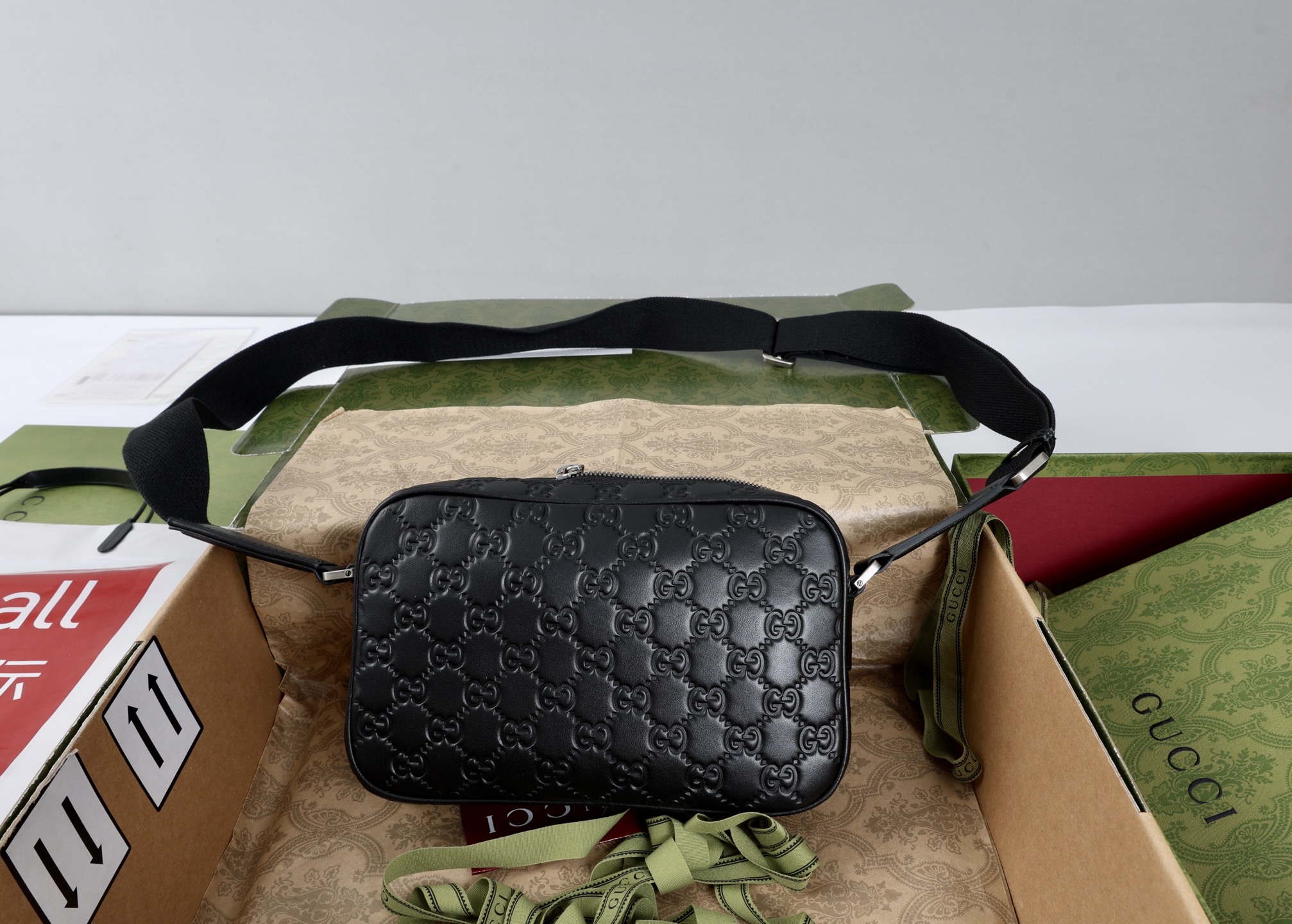 Jacquemus Luxury Designer Handbag Shoulder Crossbody Bag crafted in 2