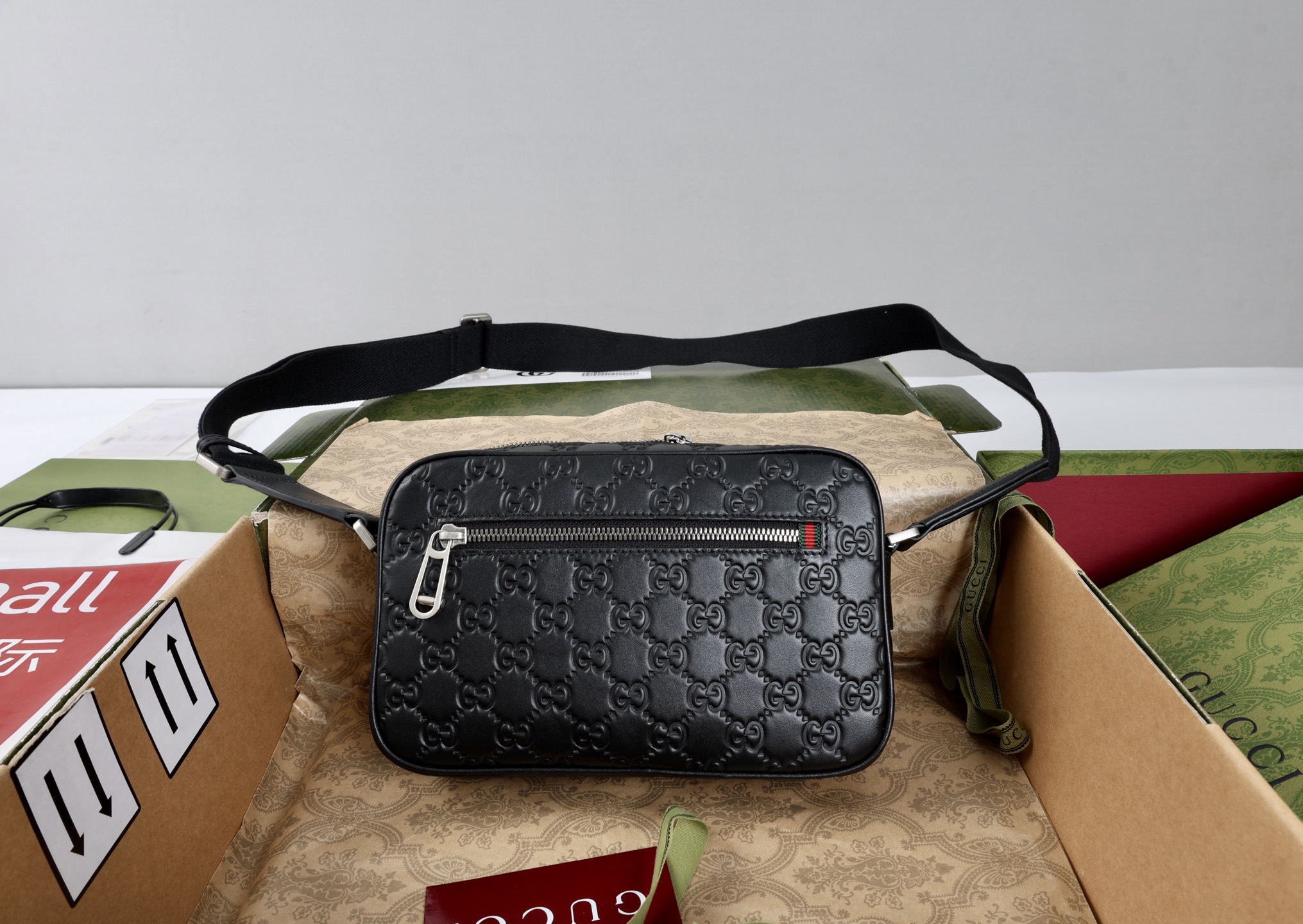 Jacquemus Luxury Designer Handbag Shoulder Crossbody Bag crafted in 3