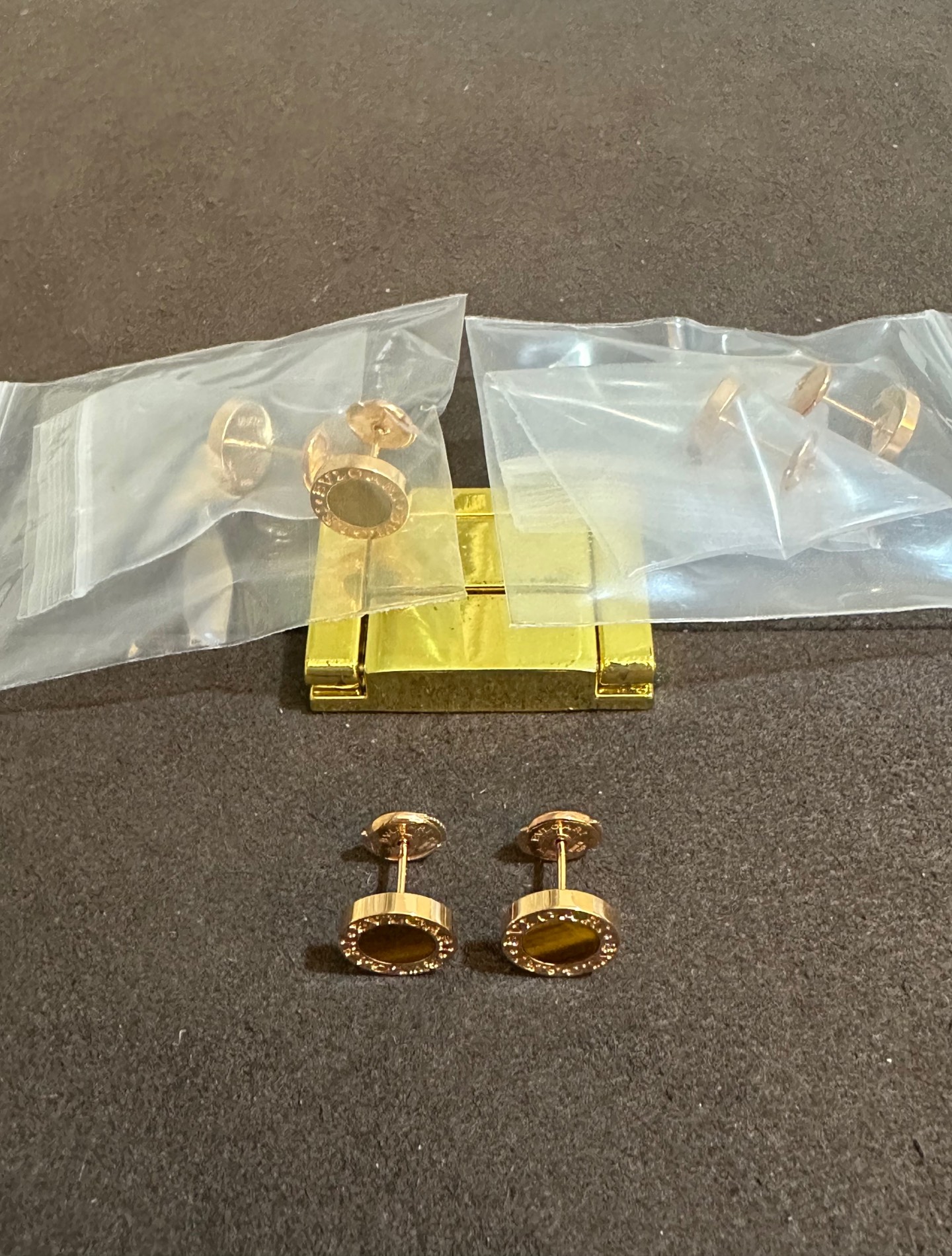 纯银顶级版宝格丽玫瑰金虎眼石圆贝耳钉