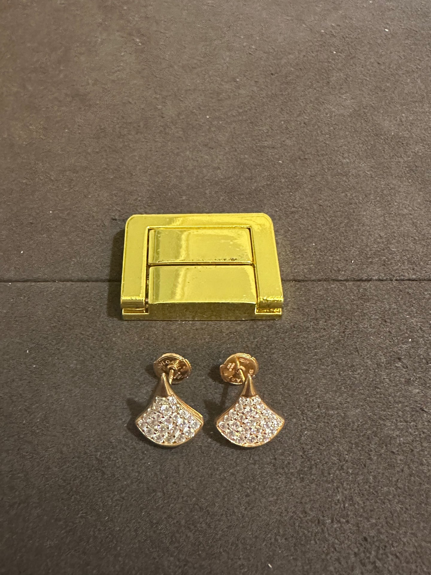 纯银顶级版宝格丽牛角尖钻玫瑰金满钻裙子耳钉