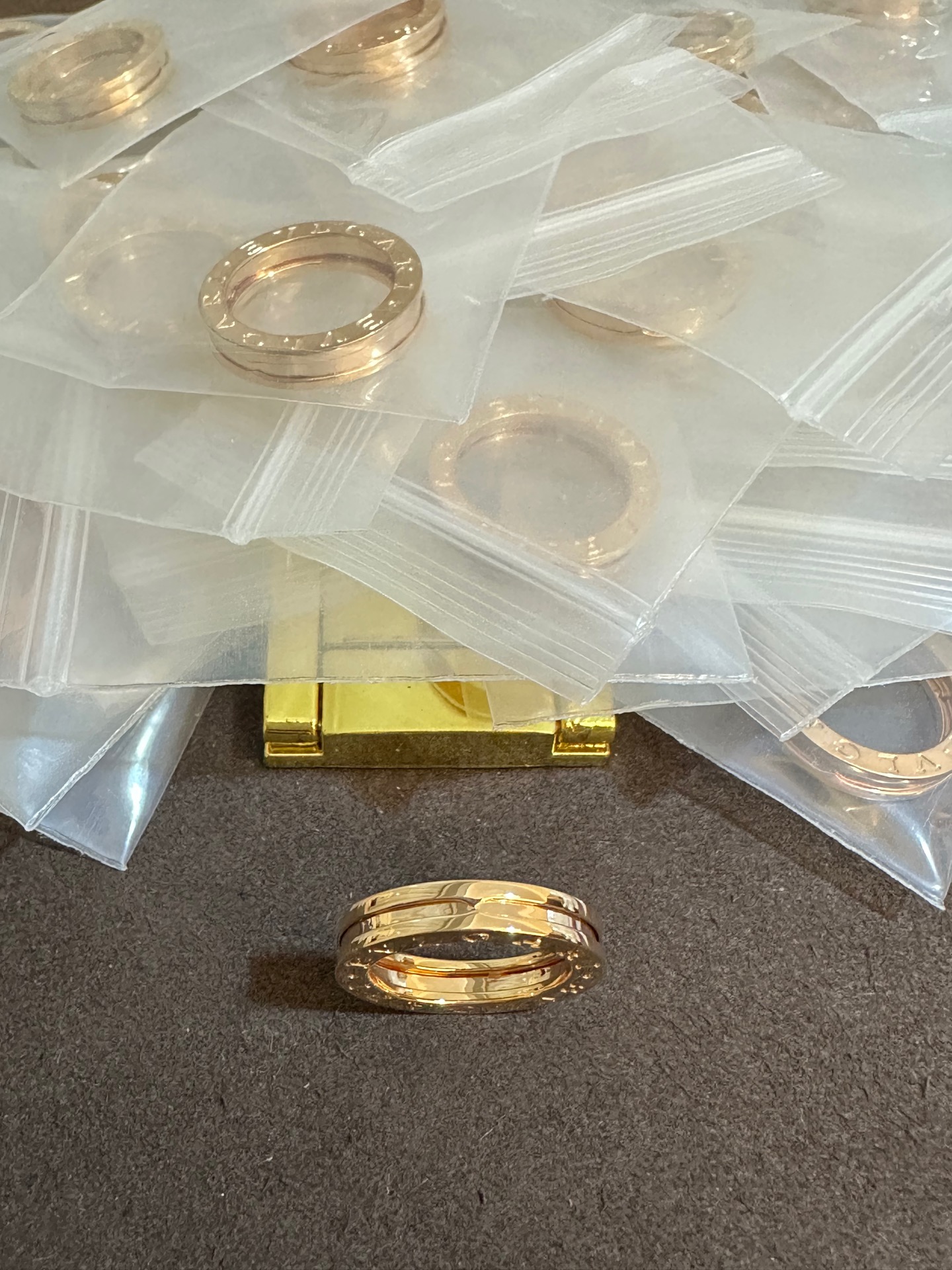 纯银顶级版宝格丽玫瑰金光面戒指