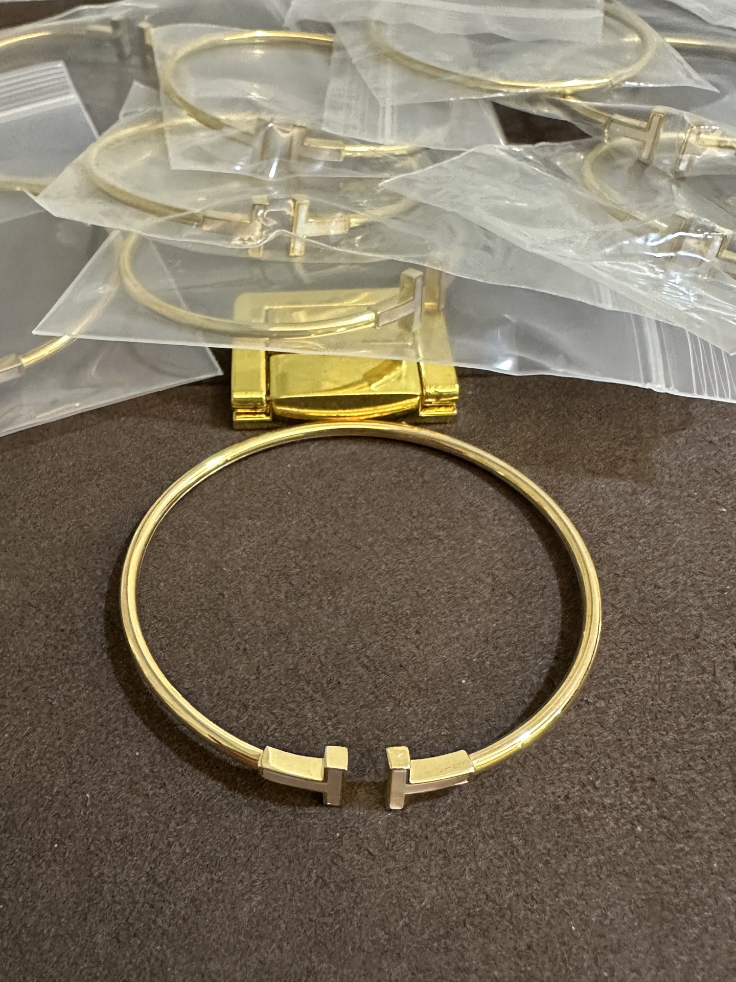 纯银顶级版蒂芙尼双T手镯，(实价)140