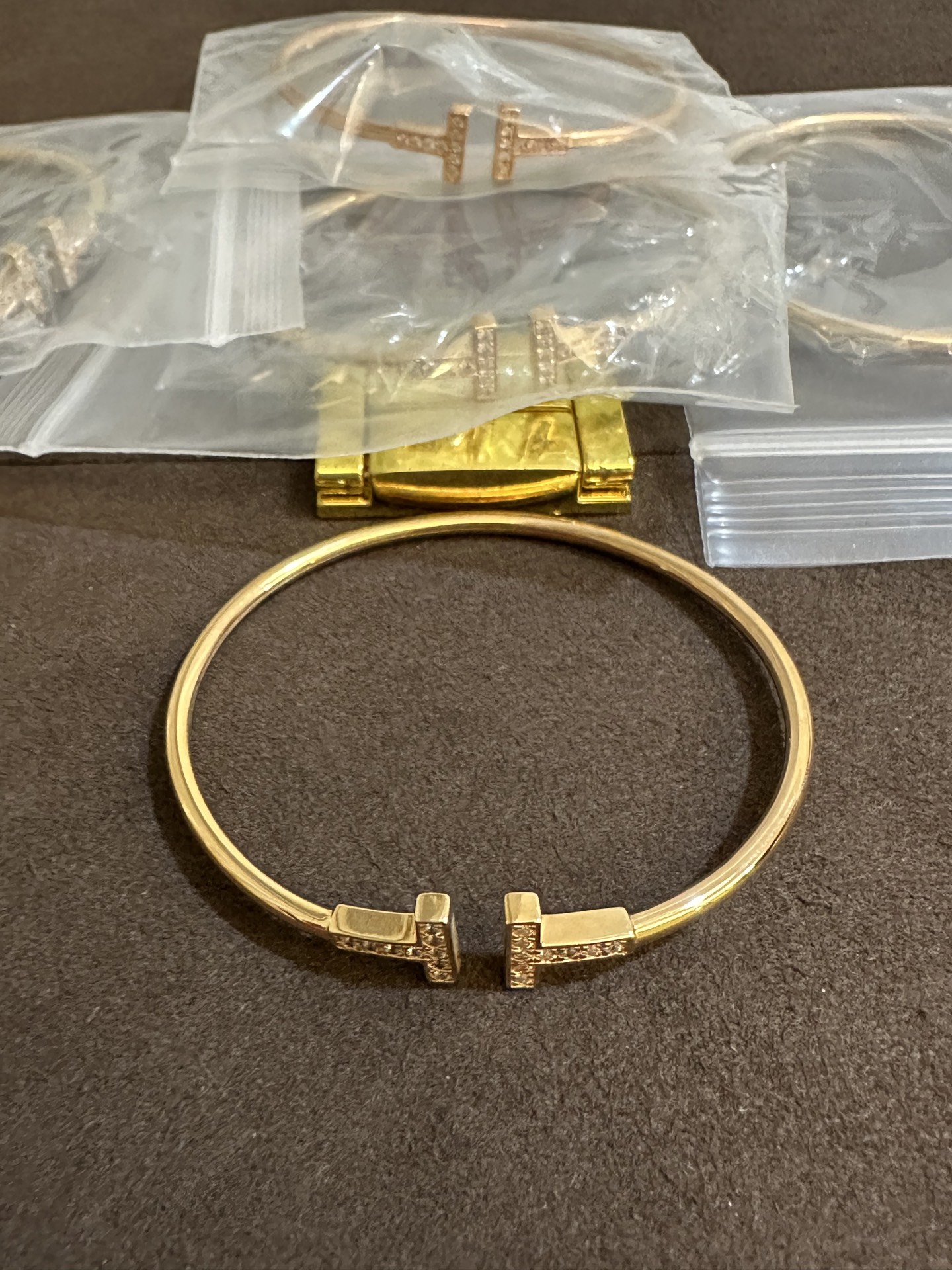 纯银顶级版蒂芙尼双T手镯，(实价)140