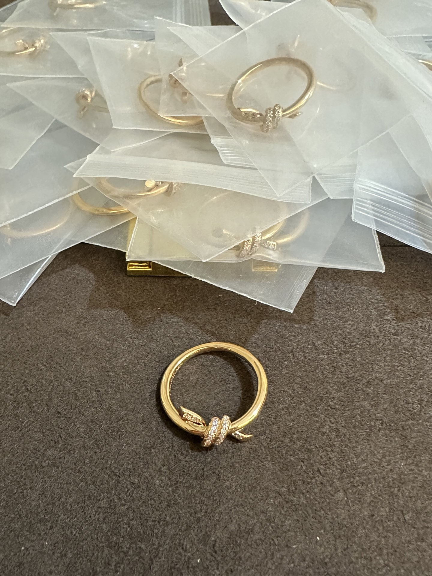 纯银顶级版蒂芙尼绳结戒指，(实价)85