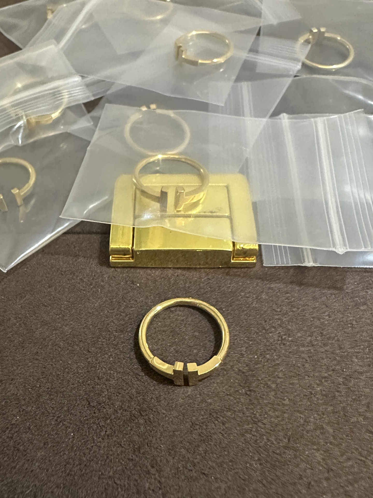 纯银顶级版蒂芙尼双T戒指，(实价)80