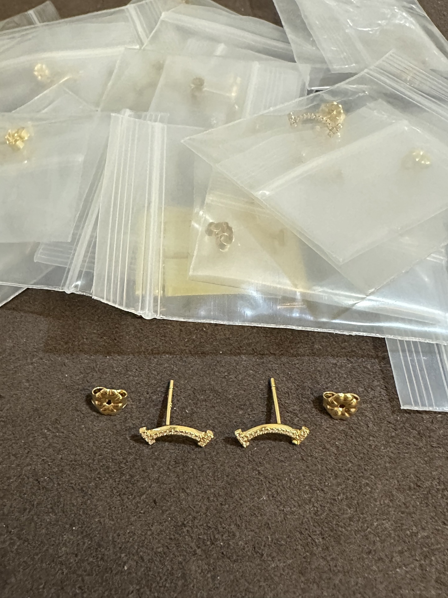 纯银顶级版蒂芙尼金色带钻笑脸耳钉