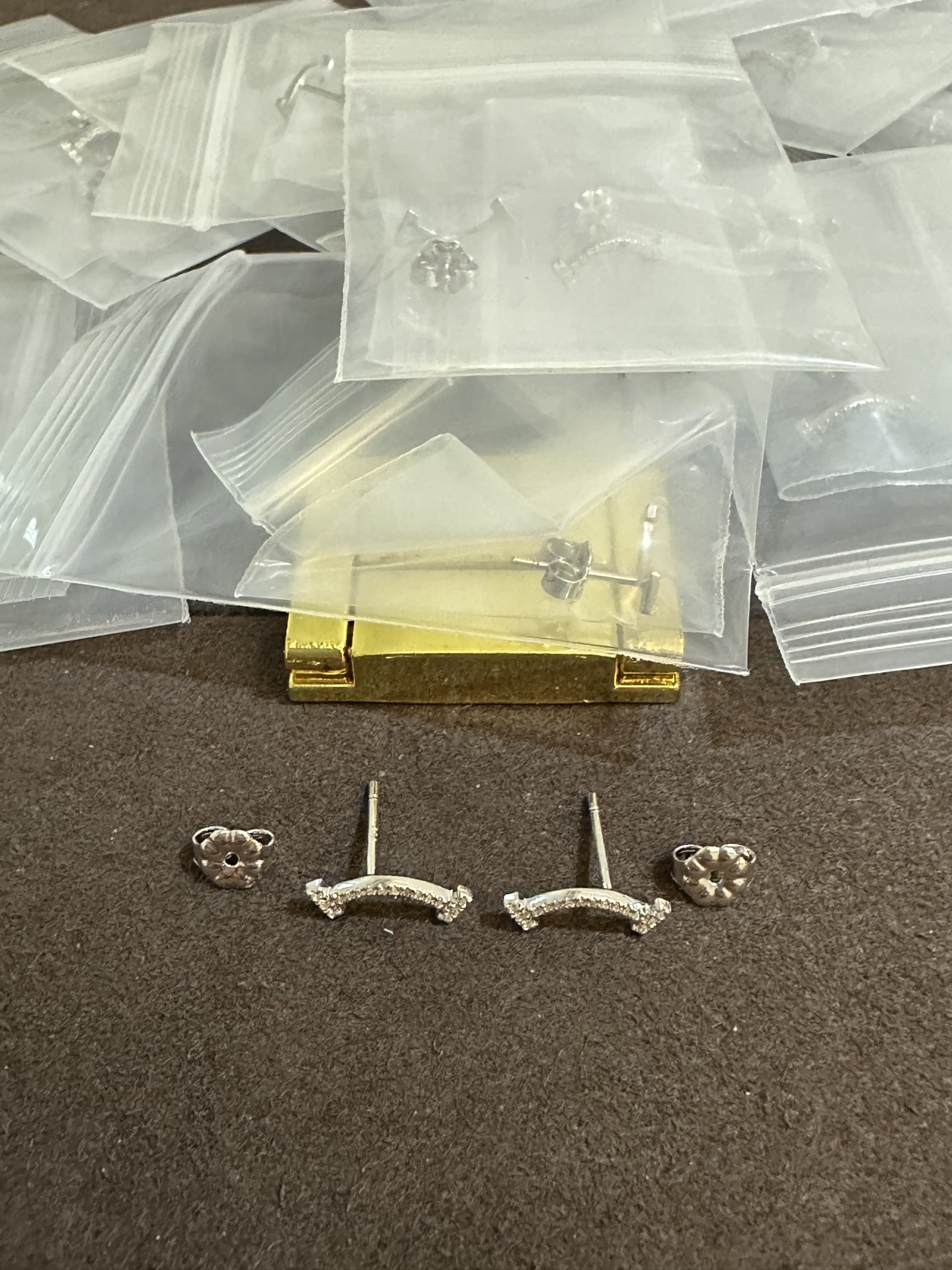 纯银顶级版蒂芙银色带钻笑脸耳钉