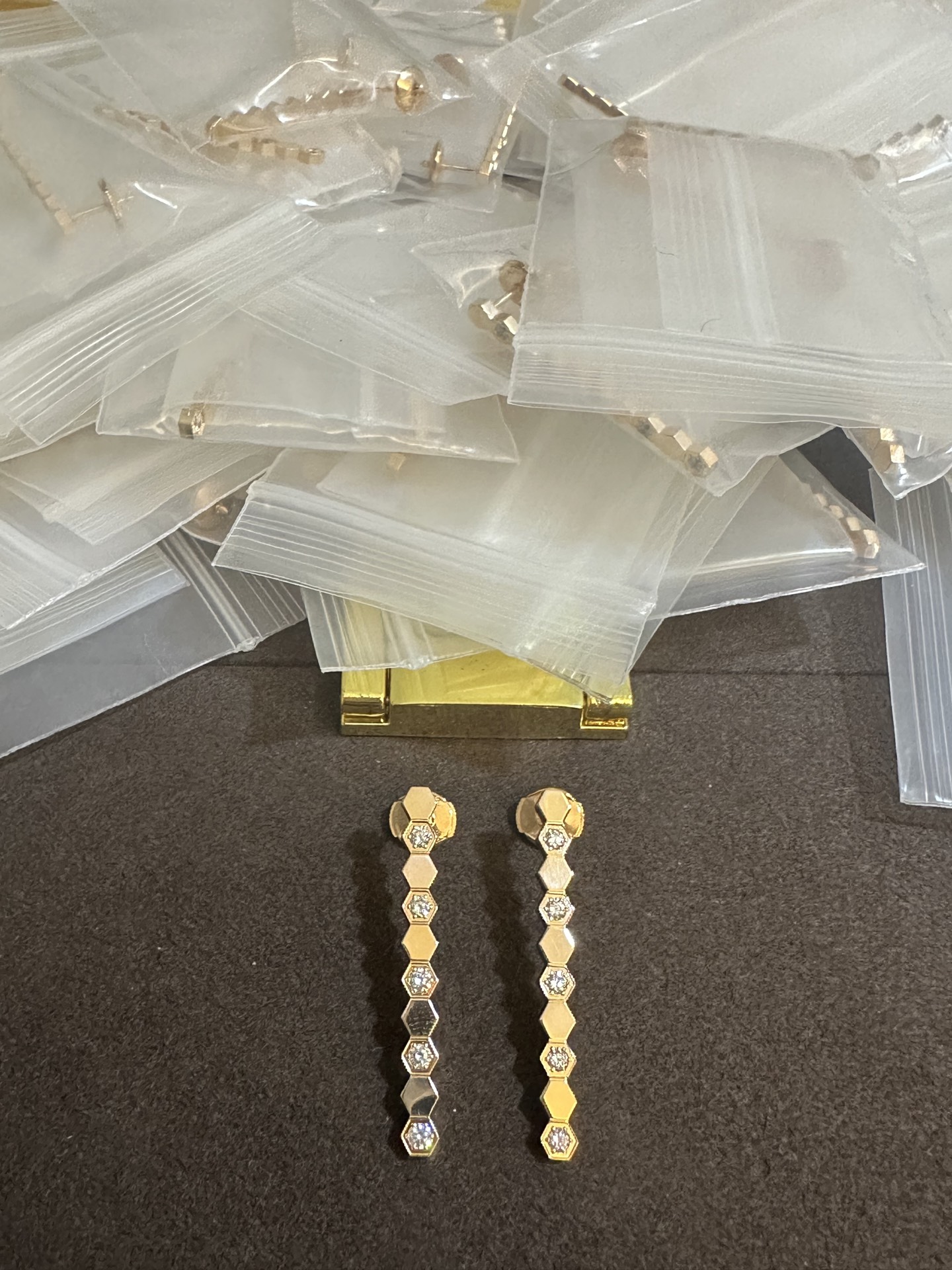 纯银顶级版尚美蜂窝耳钉，(实价)155