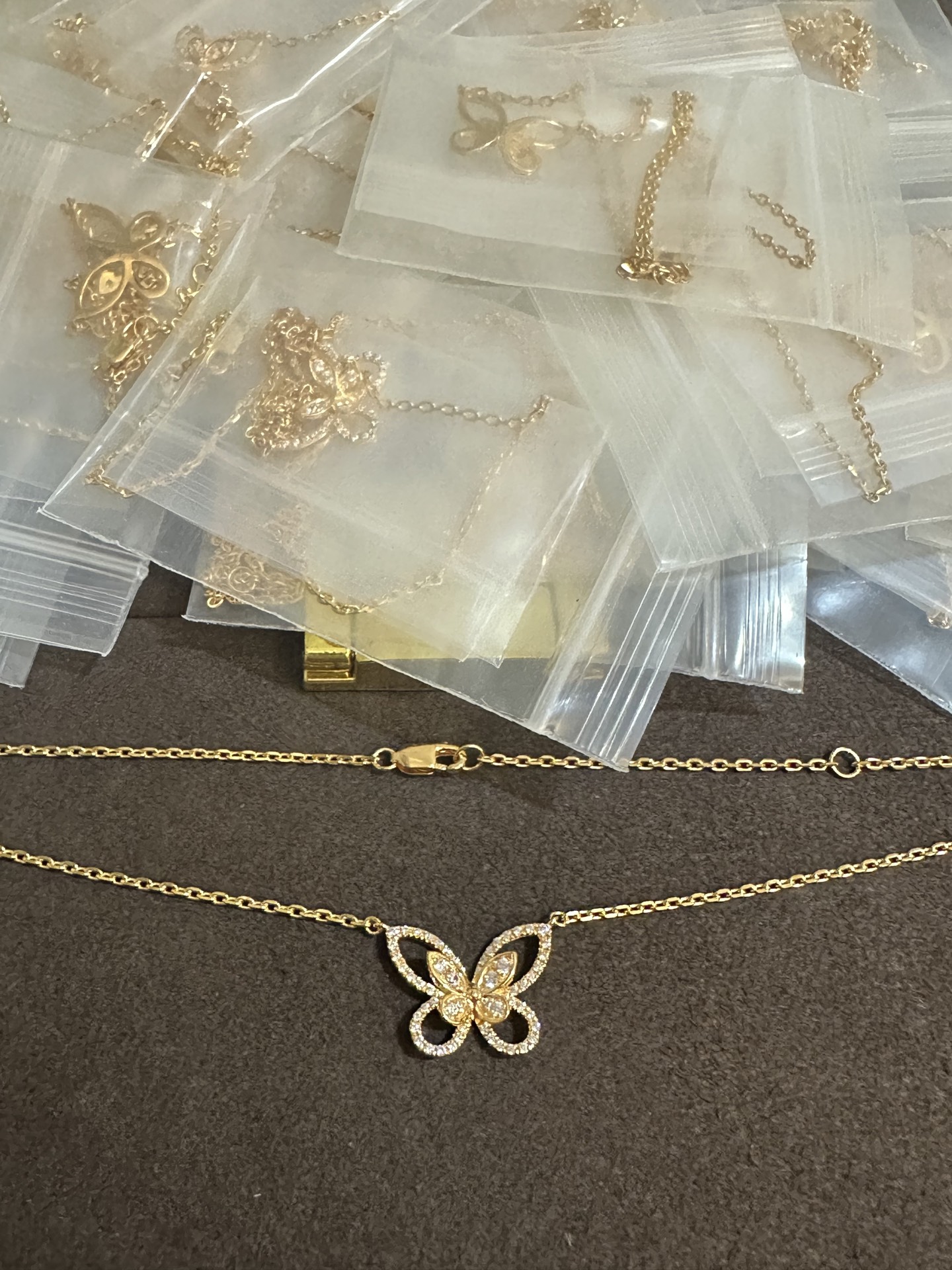 纯银顶级版格拉芙蝴蝶项链，(实价)130