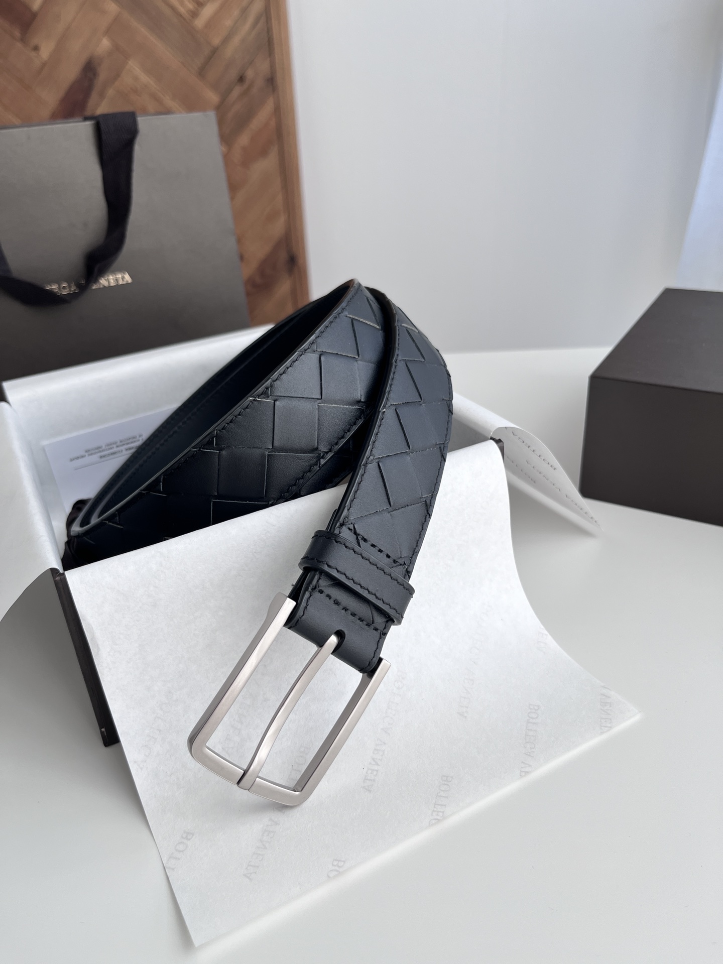 Bv 2024男士新款编织腰带