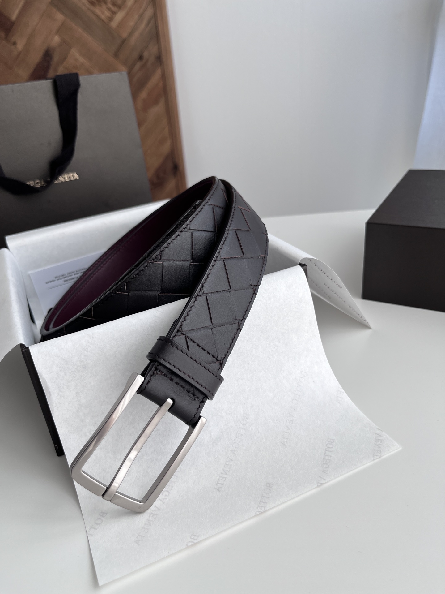 Bv 2024男士新款编织腰带