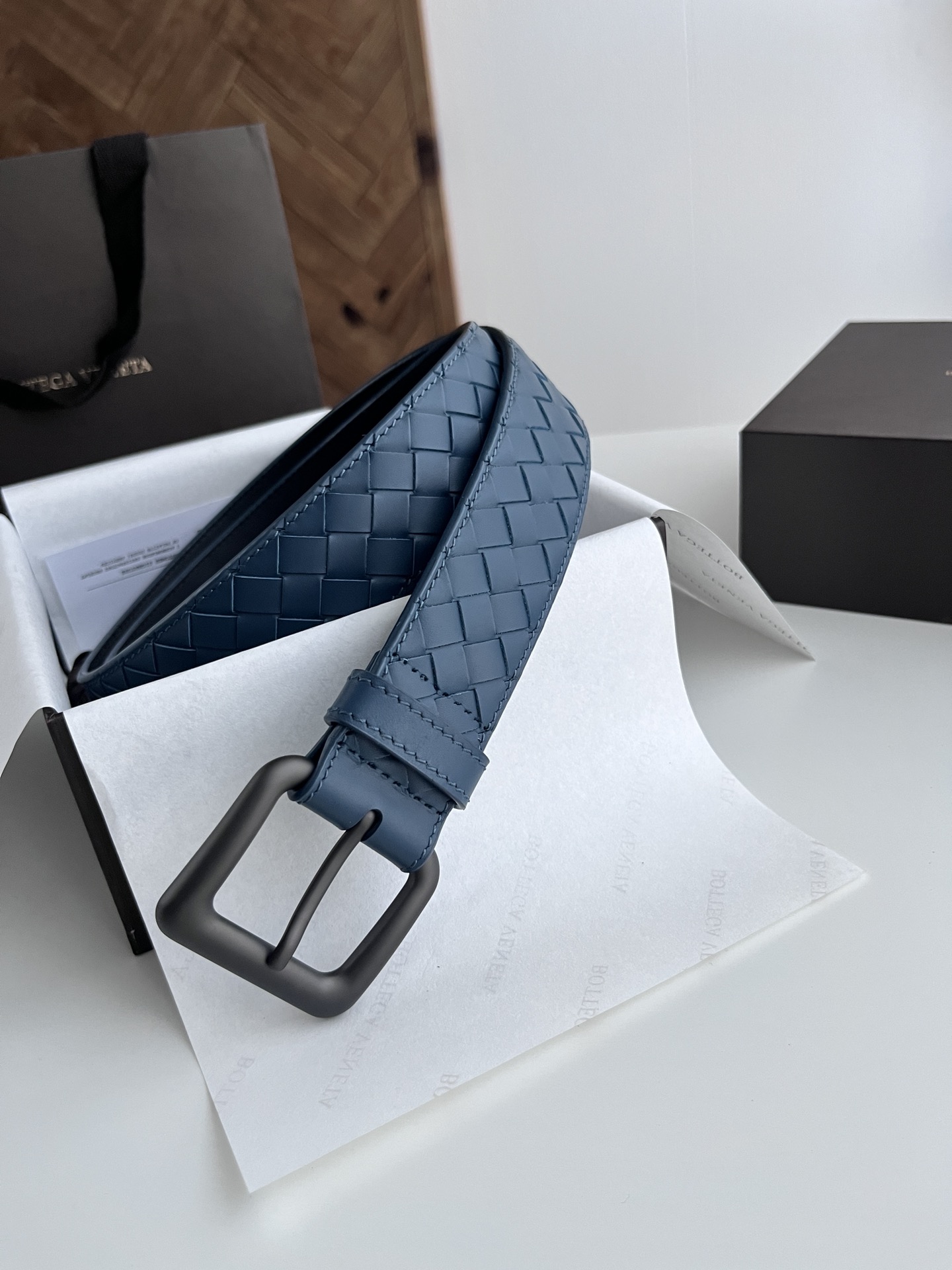 BV 新款男士编织腰带