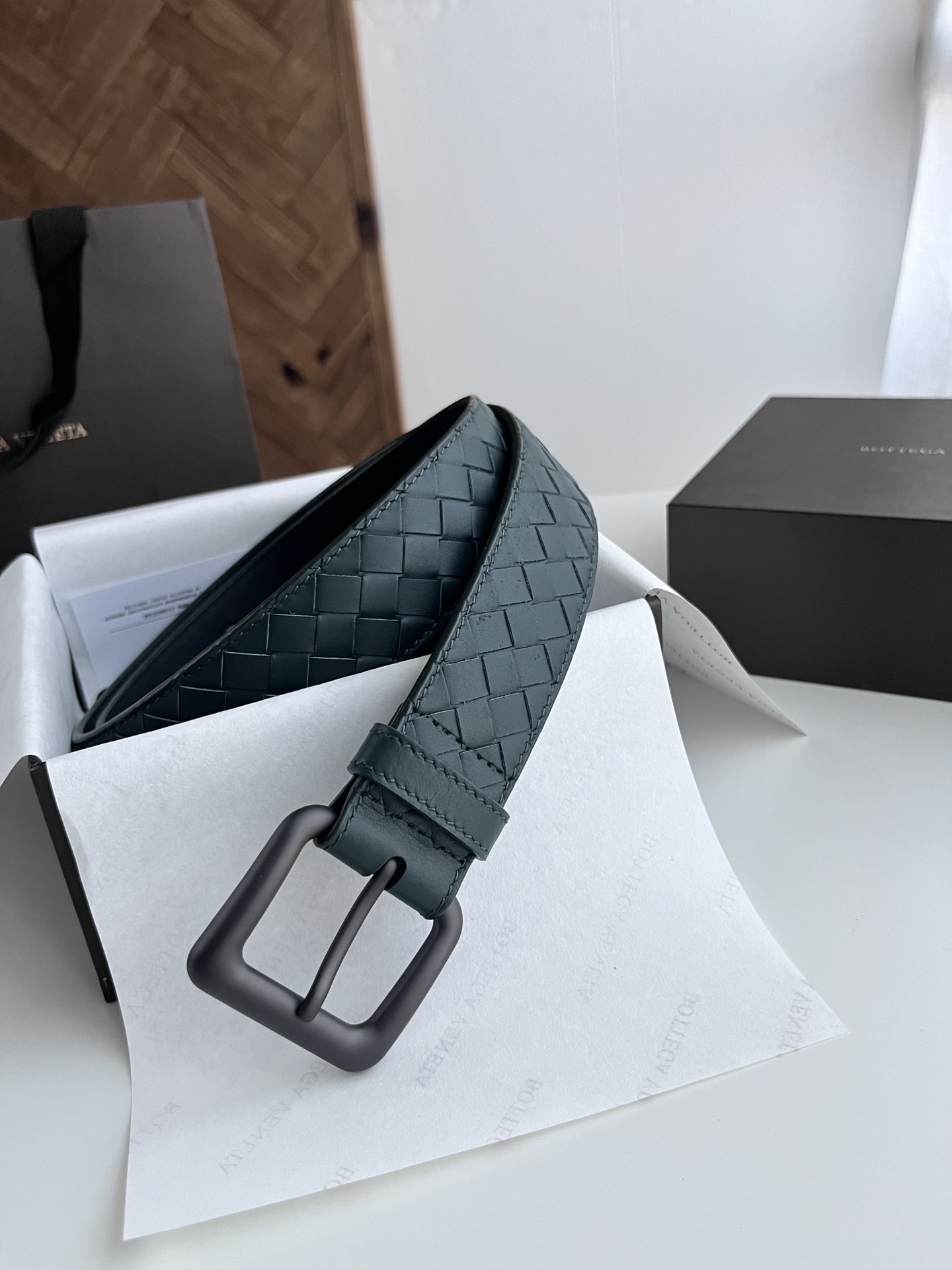 BV 新款男士编织腰带