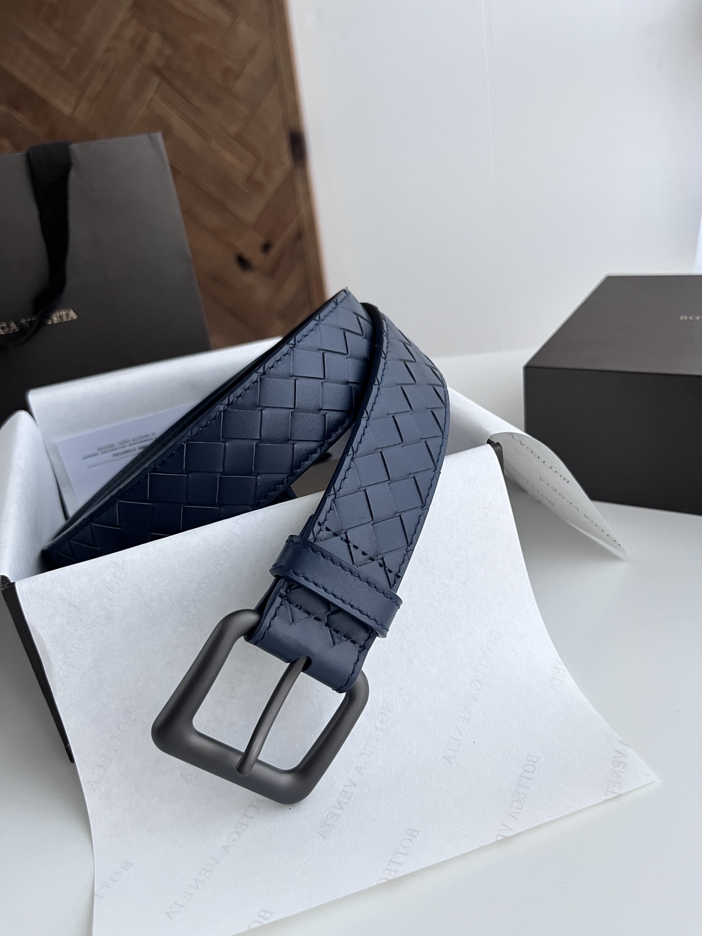 BV新款男士编织腰带