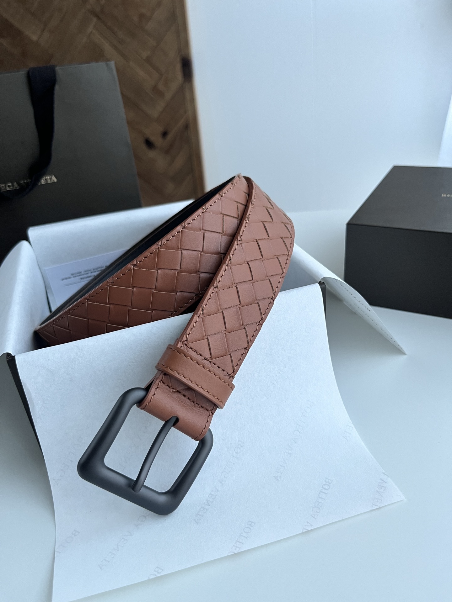 BV新款男士编织腰带