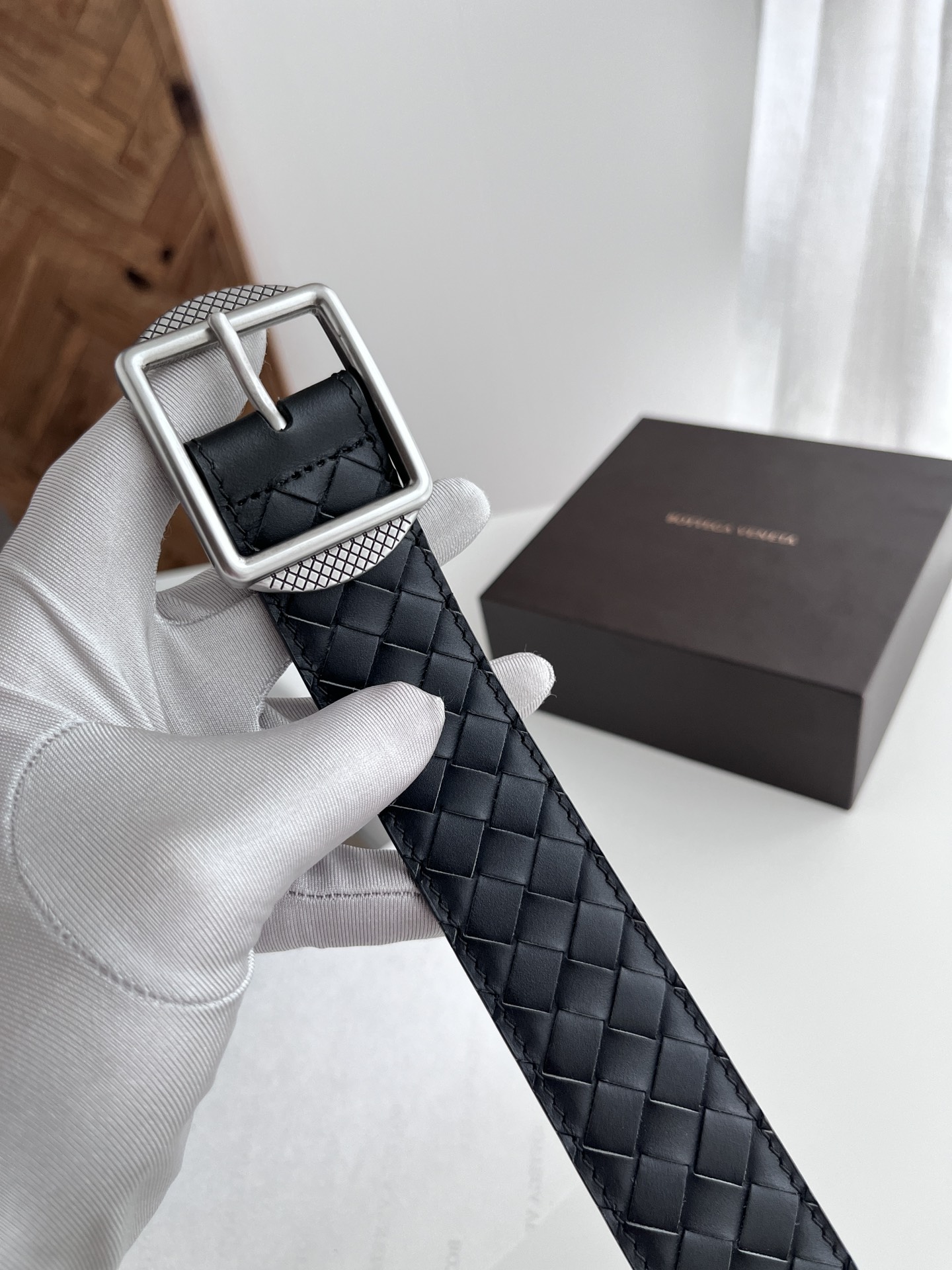 Luxury Italian Handmade Black Leather Belts for Men with Silver Needle Buttons - 图片 3